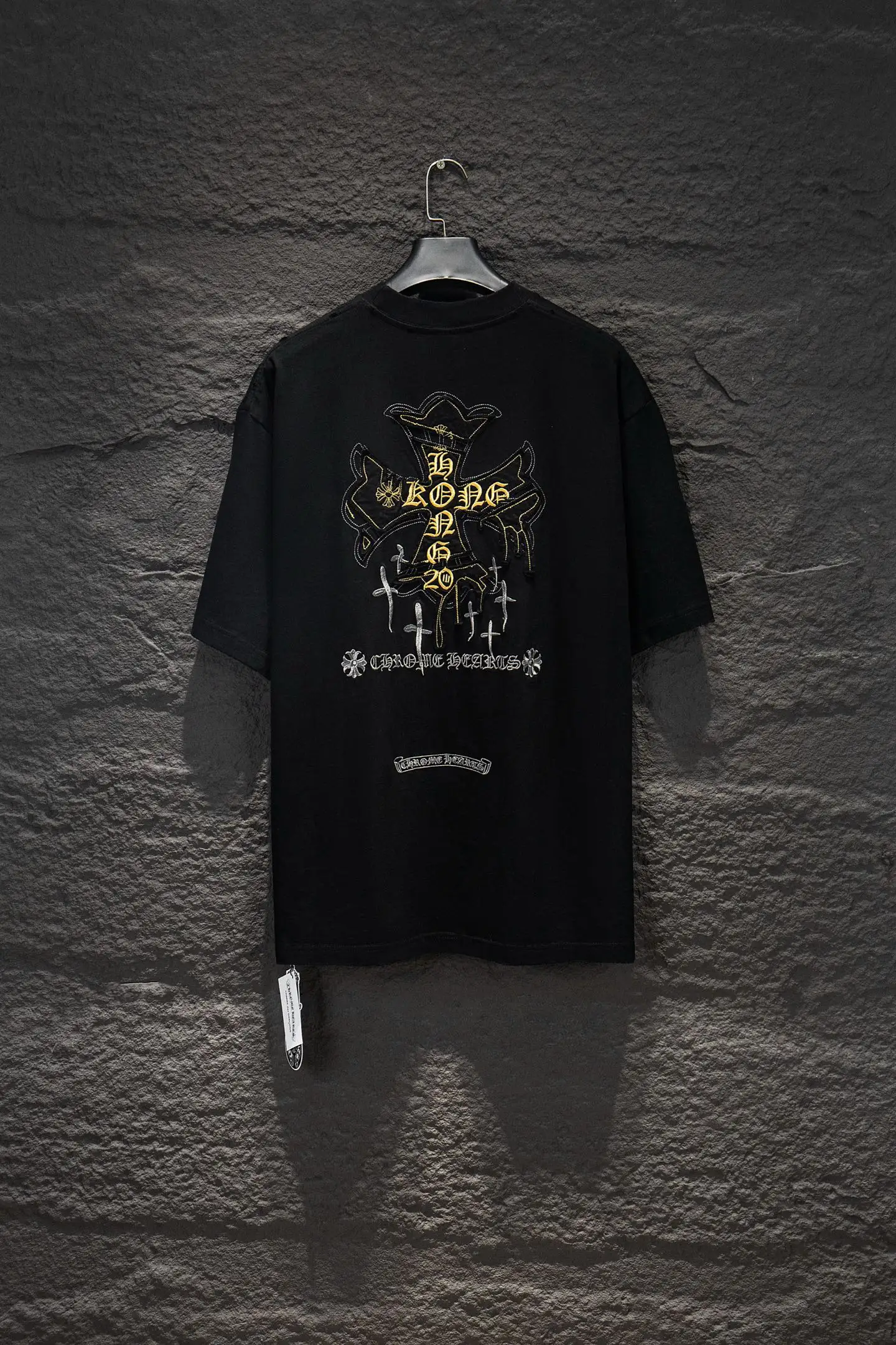 Embroidered Oversized Distressed T-Shirt D14515337 — view 2