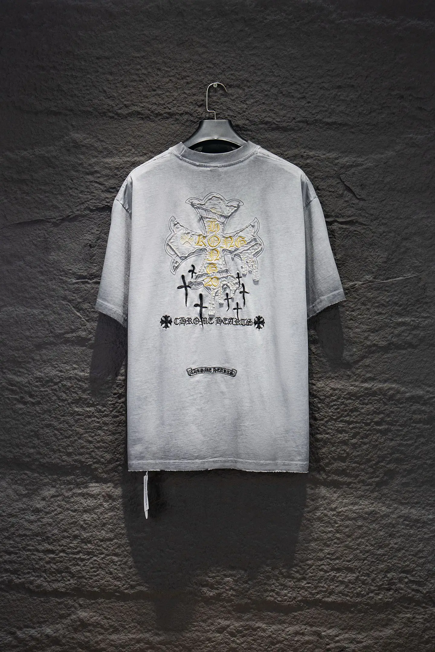Oversized Distressed Embroidered T-Shirt D14515335 — view 2