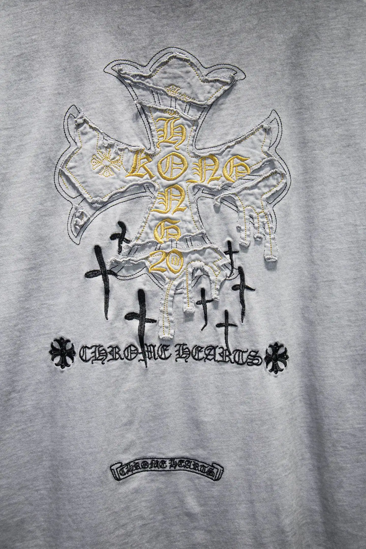 Oversized Distressed Embroidered T-Shirt D14515335 — view 6