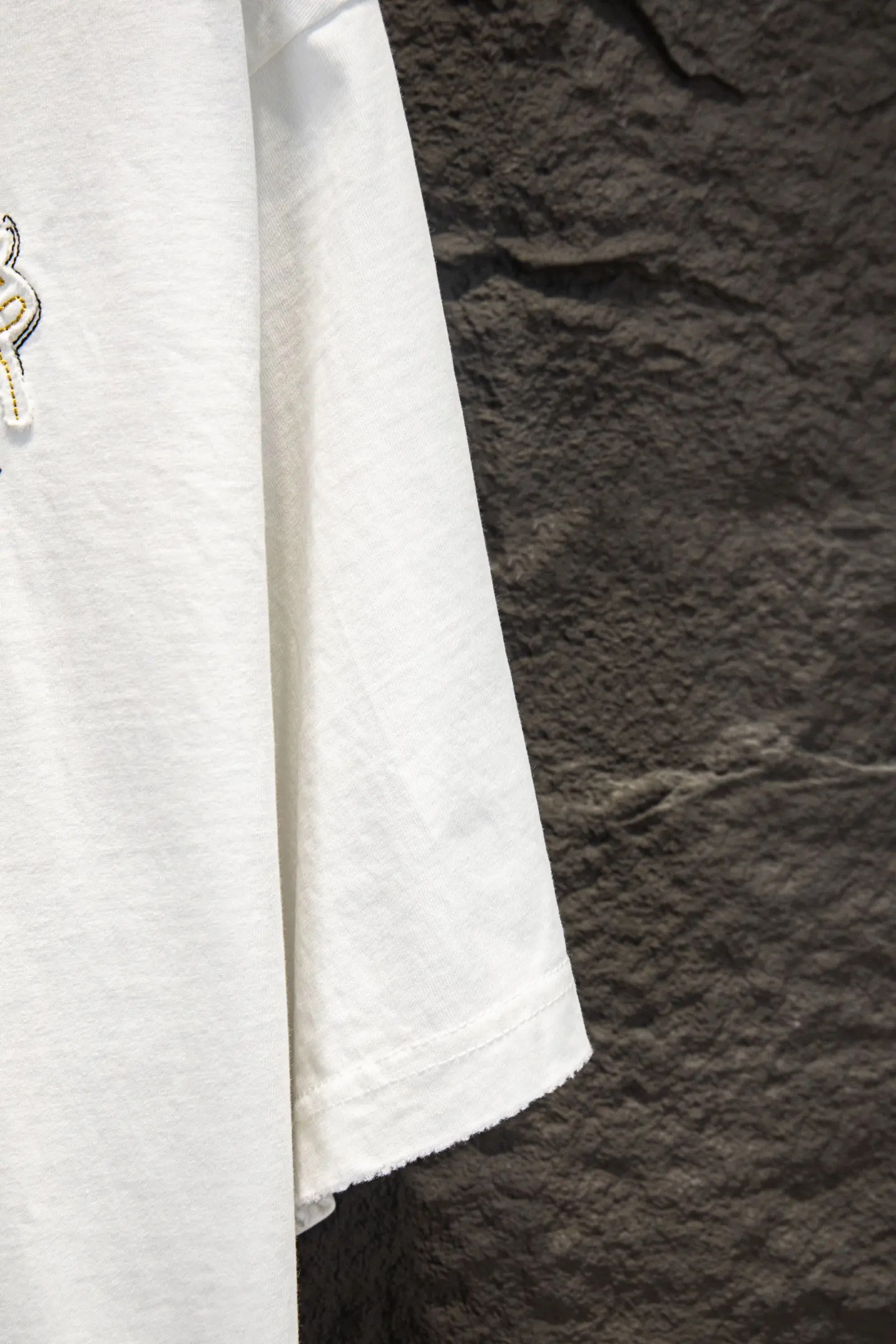Embroidered Patch Oversized Cotton T-Shirt D14515336 — view 6
