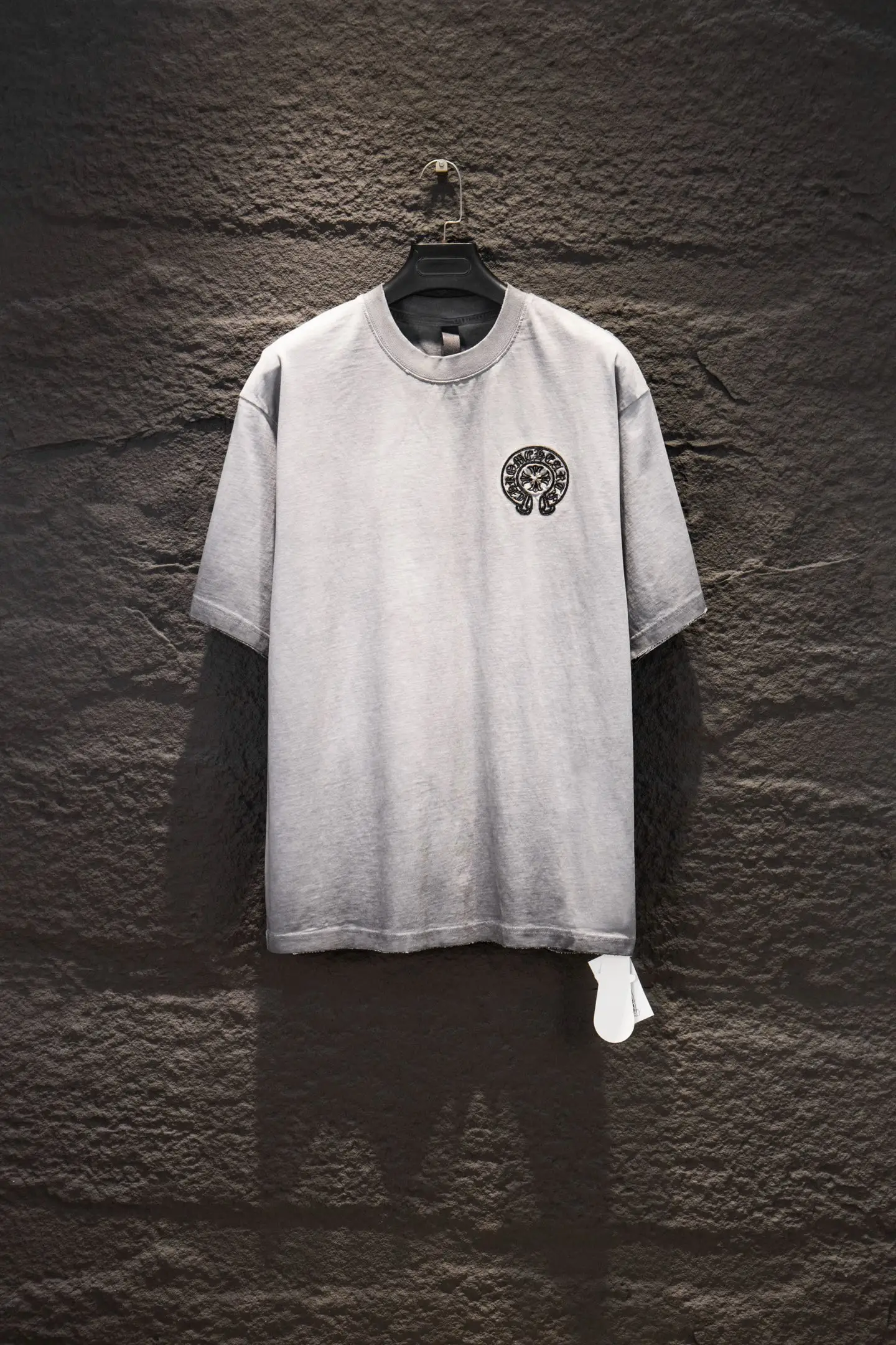 Oversized Embroidered Distressed Cotton T-Shirt D14515500