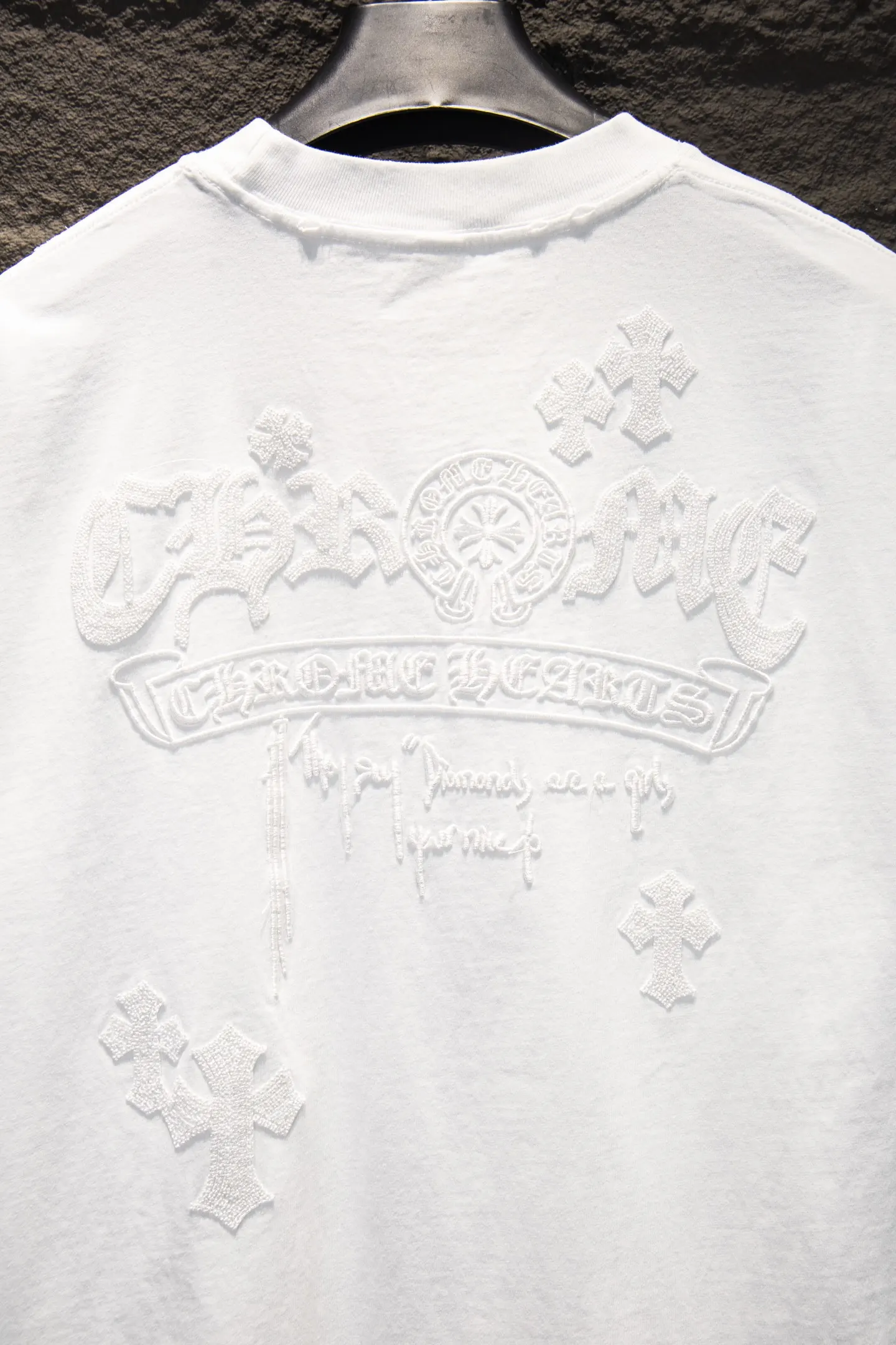Embroidered Distressed Oversized T-Shirt D14515496 — view 5