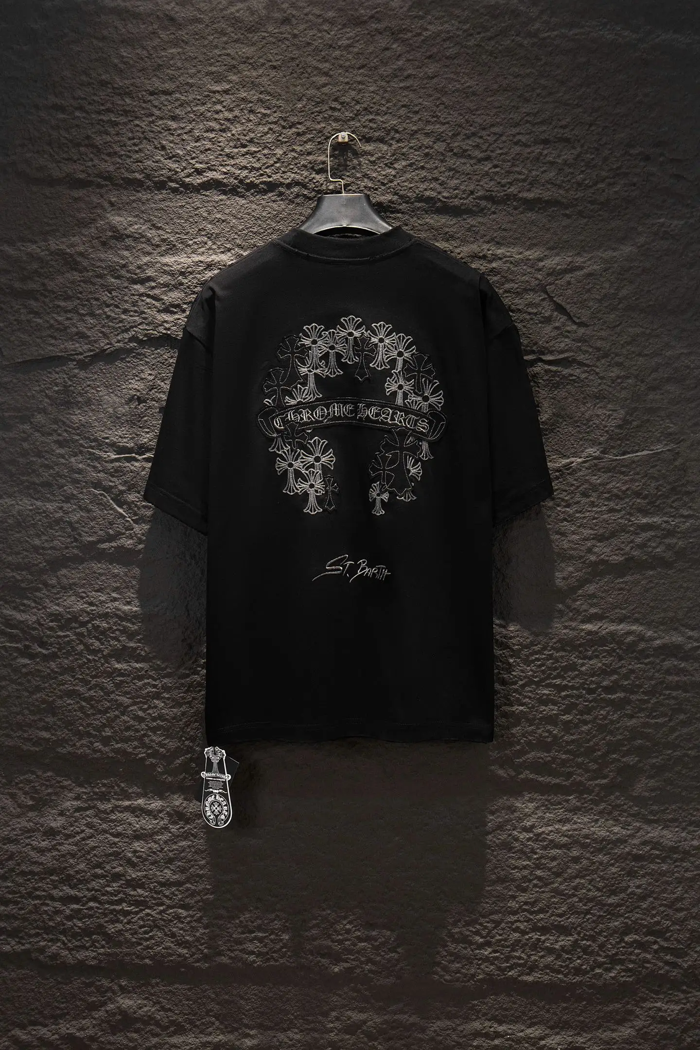 Embroidered Patch Oversized Cotton T-Shirt D14515493 — view 2