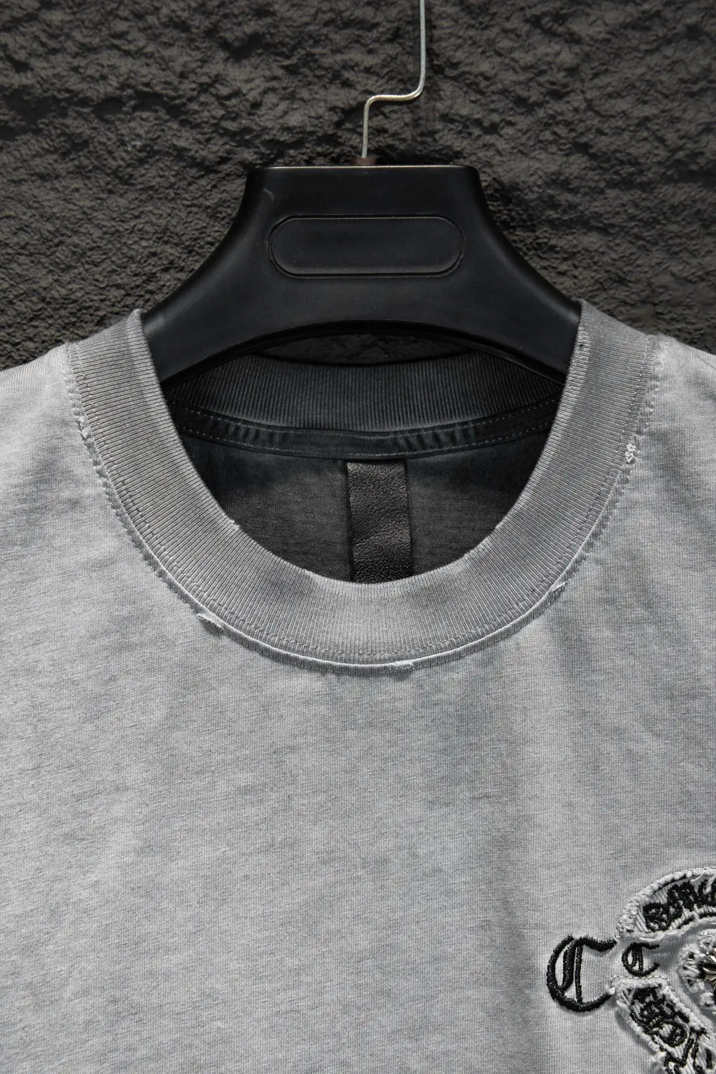 Embroidered Distressed Oversized T-Shirt D14515485 — view 3