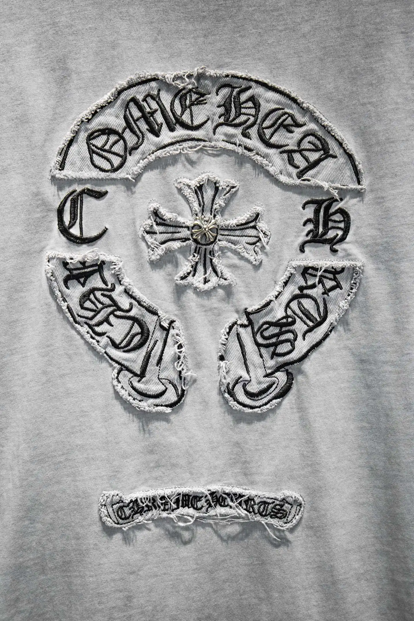 Embroidered Distressed Oversized T-Shirt D14515485 — view 4