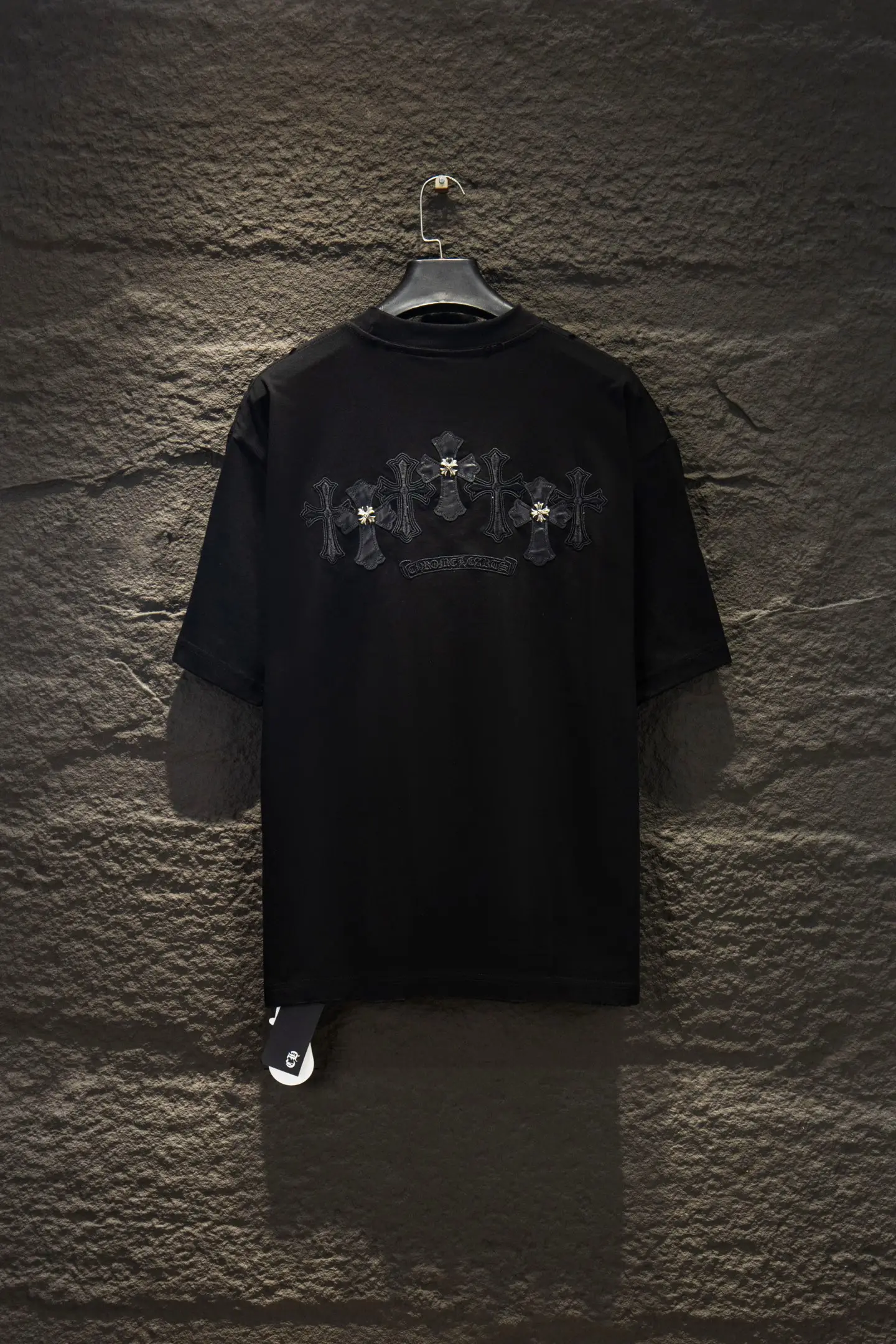 Embroidered Leather Patch Oversized T-Shirt D13515484 — view 2