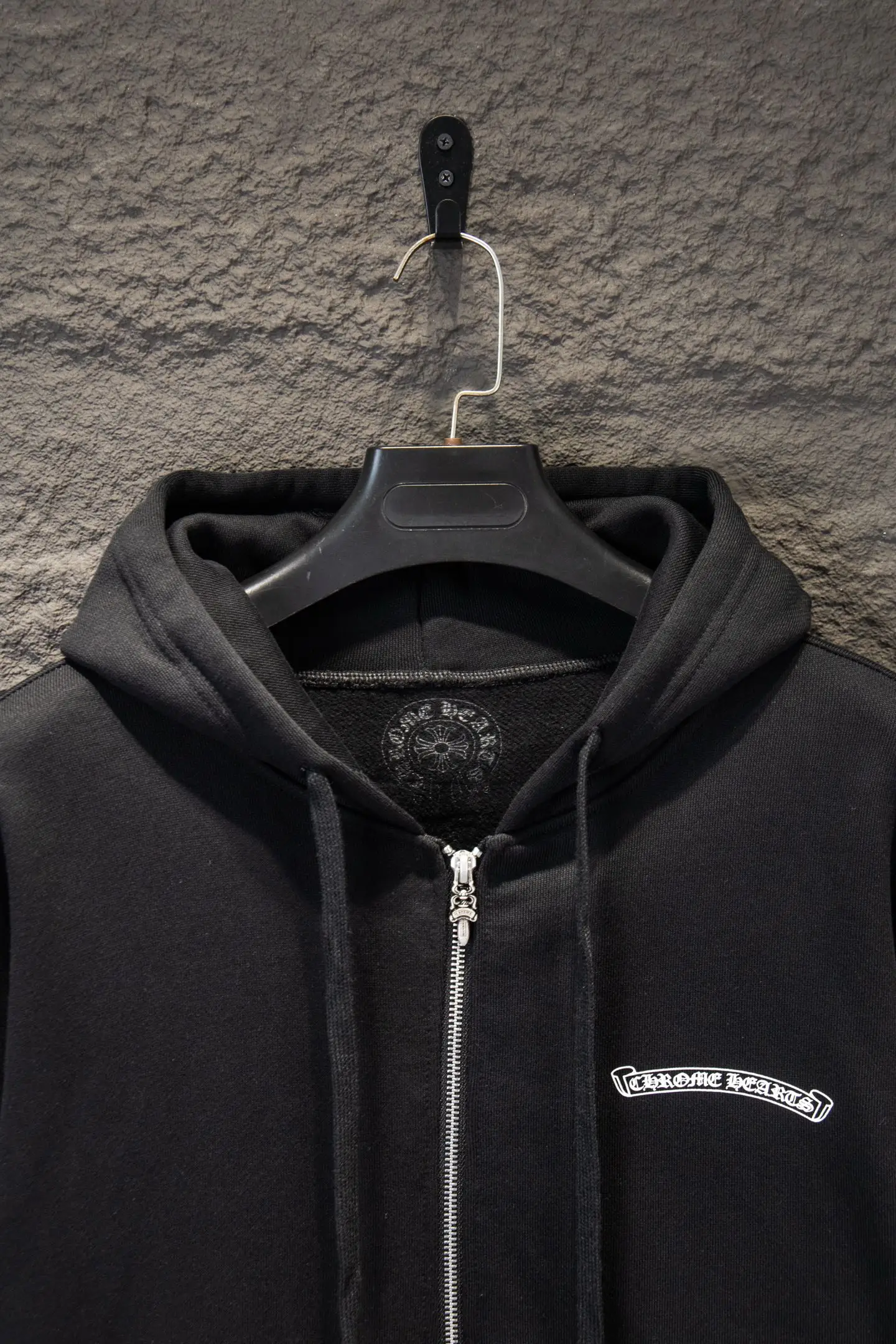 Logo-Print Cotton-Fleece Zip-Up Hoodie D22924243 — view 3