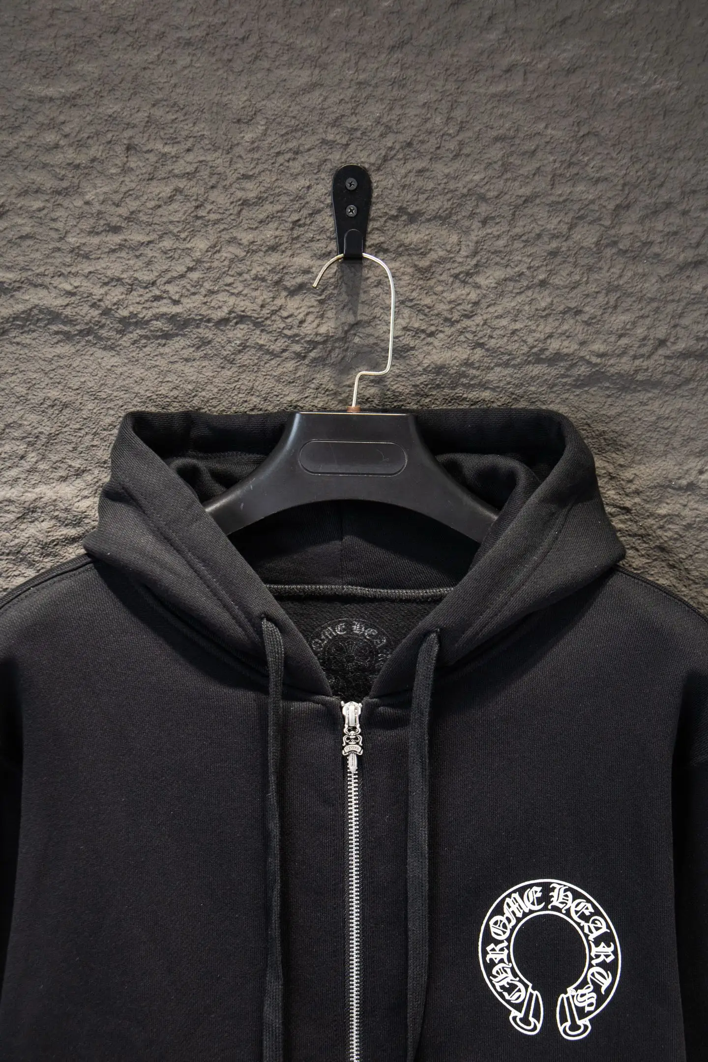 Logo-Print Cotton-Fleece Zip-Up Hoodie D22924246 — view 3