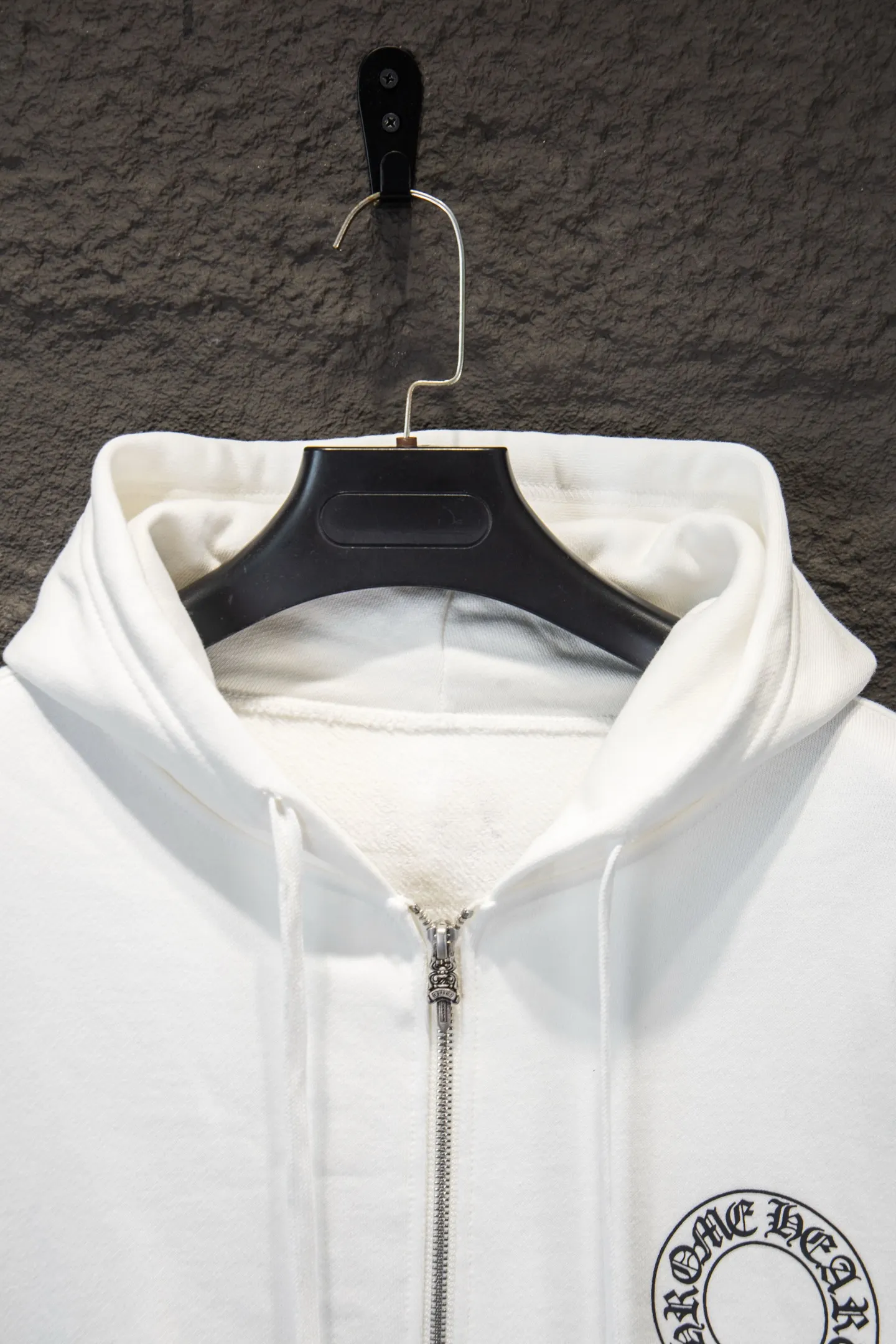 Logo-Print Cotton-Fleece Zip-Up Hoodie D22924247 — view 3