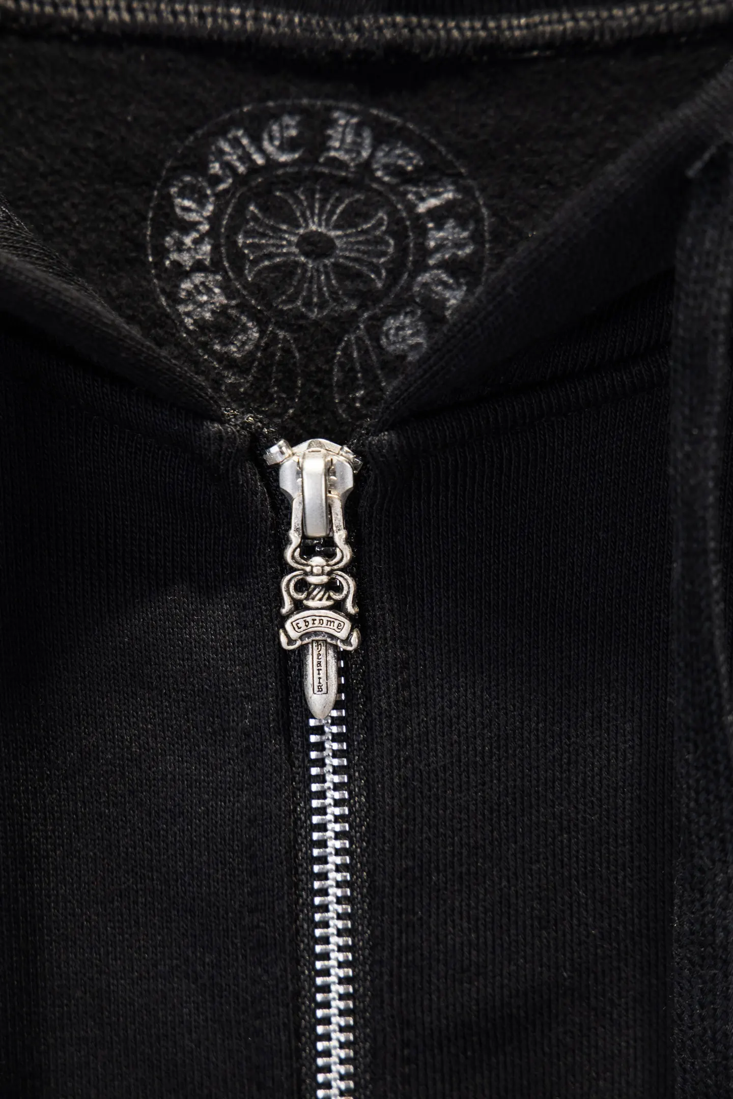 Logo-Print Cotton-Fleece Zip-Up Hoodie D22924244 — view 10