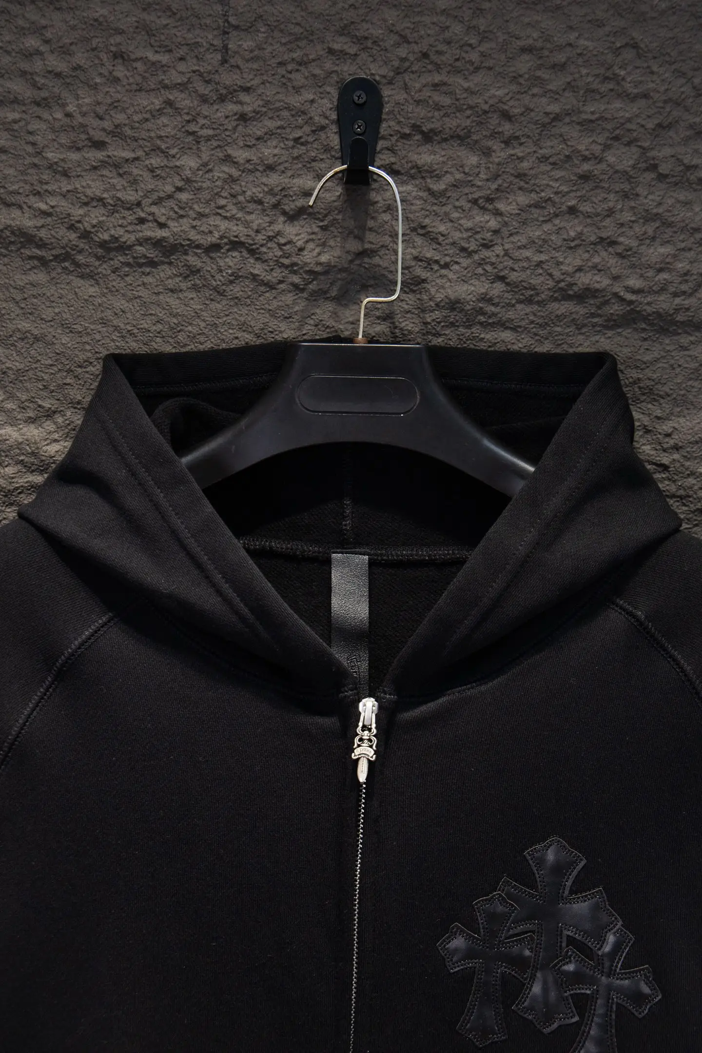 Embroidered Logo Oversized Zip-Up Hoodie D22524231 — view 3
