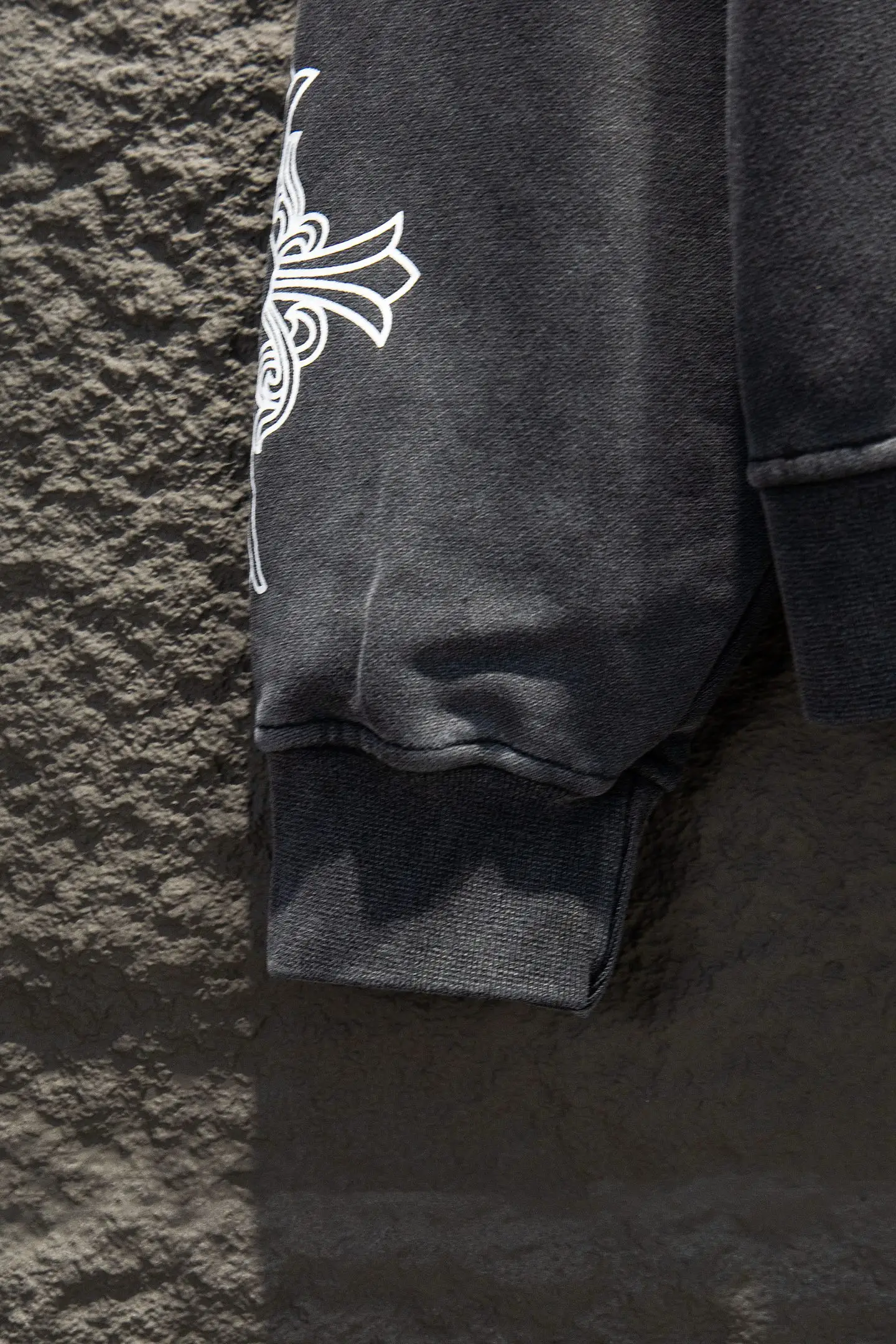 Logo-Print Washed Cotton Zip-Up Hoodie D23524206 — view 6