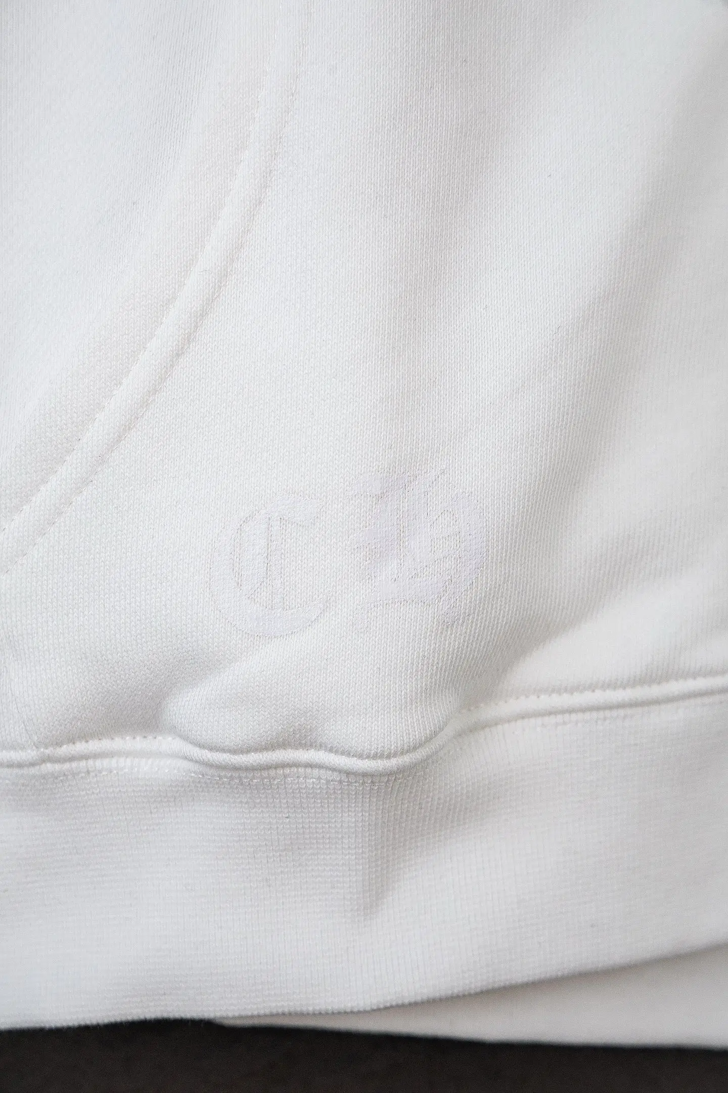 Logo-Print Oversized Cotton-Fleece Hoodie D20524240 — view 13