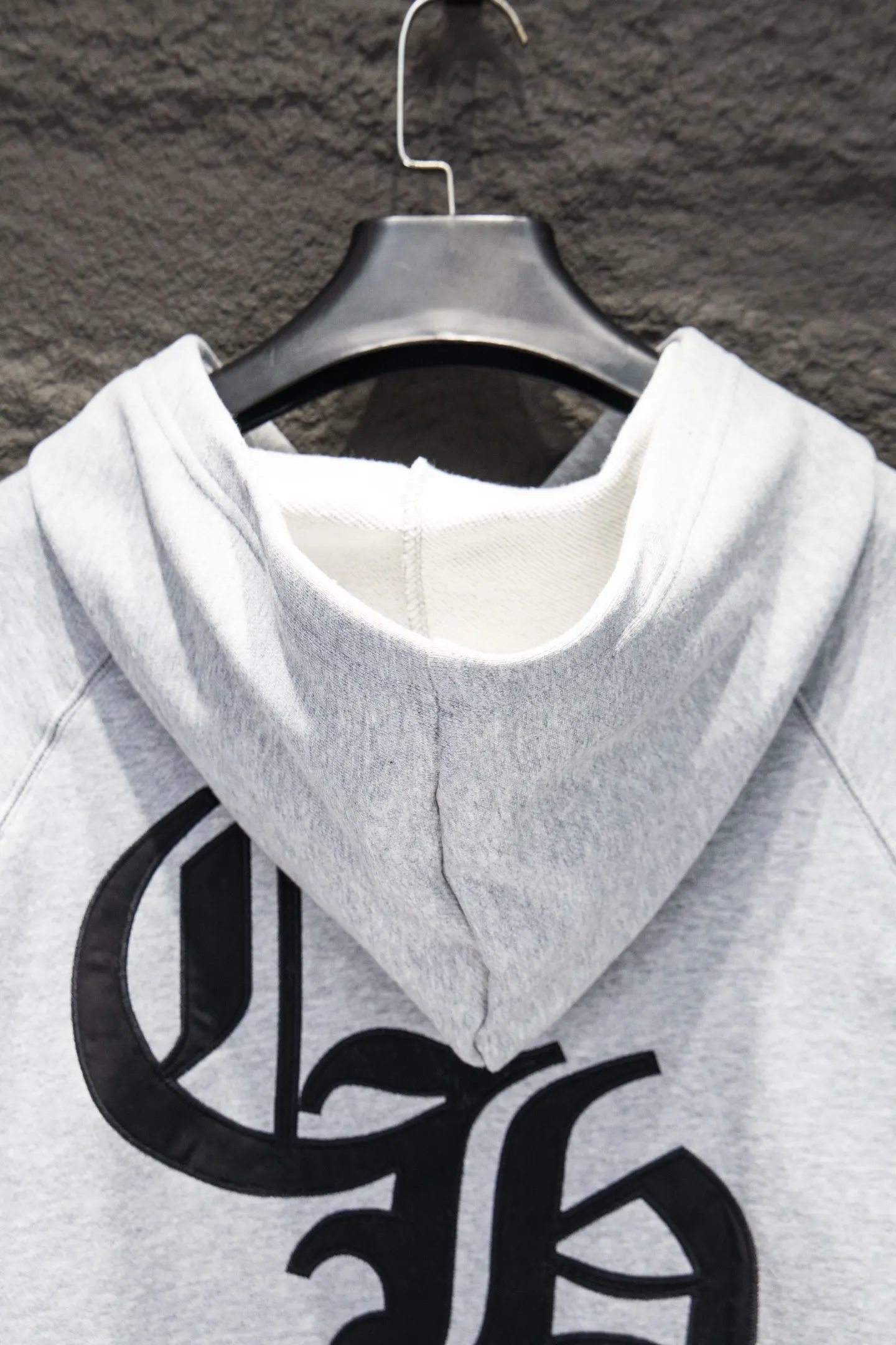 Embroidered Logo Oversized Cotton Hoodie D19524232 — view 4