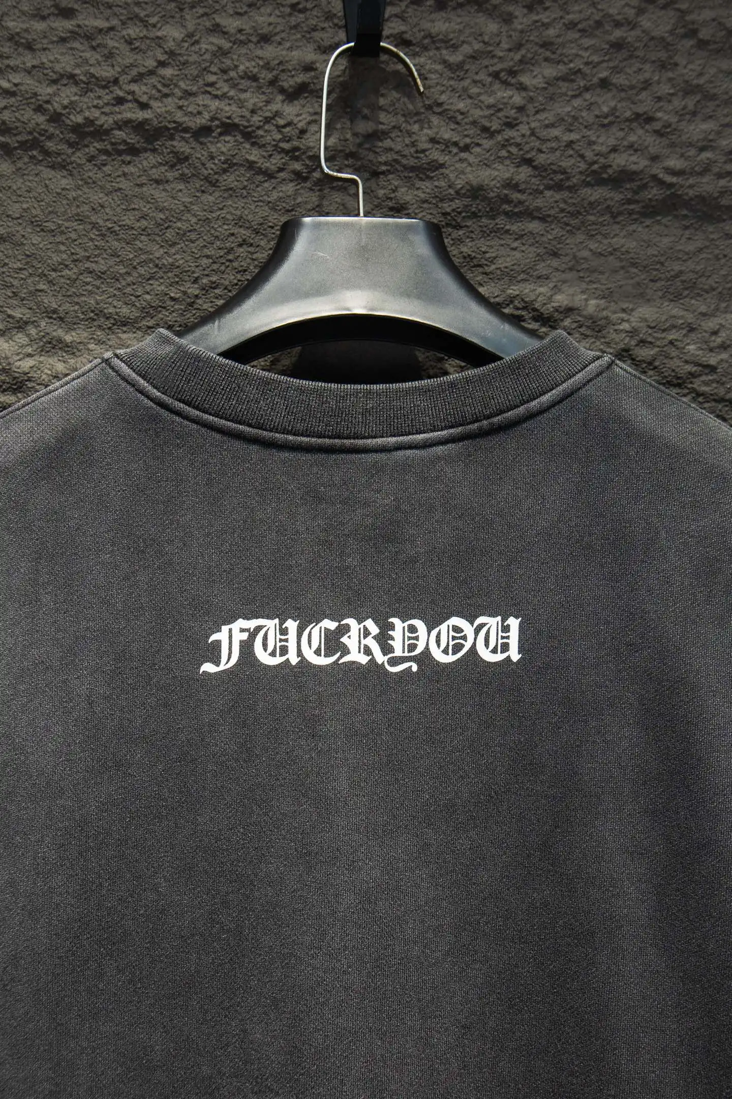 Washed Cotton Crew-Neck Sweatshirt D18924205 — view 7
