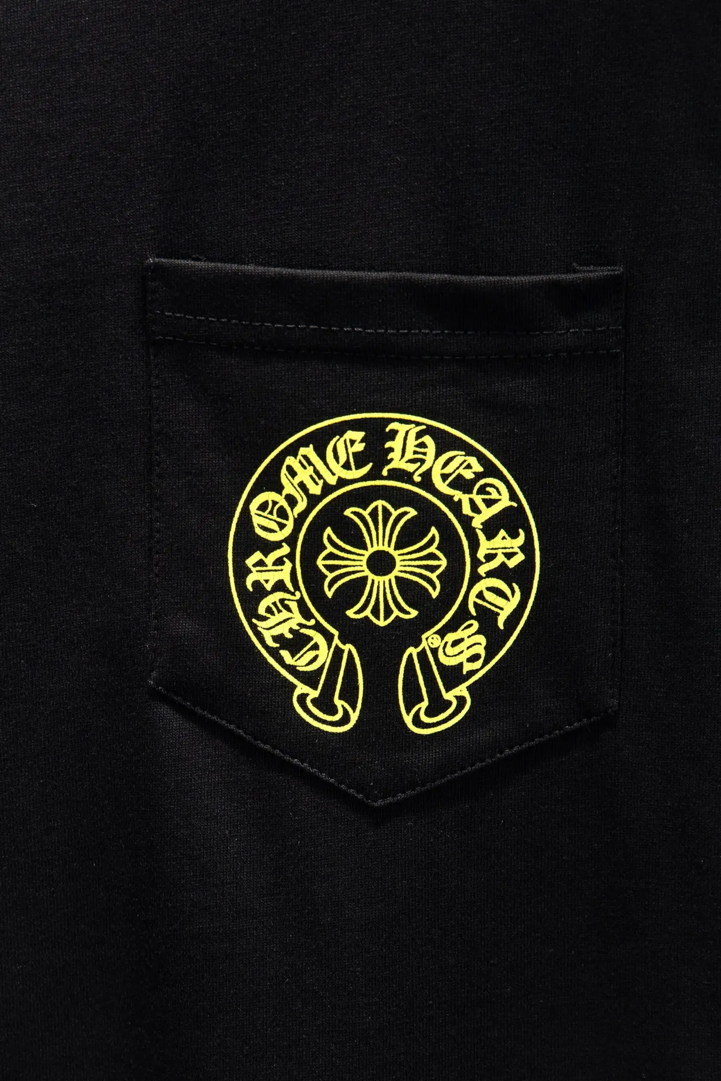 Oversized Logo-Print Long-Sleeve T-Shirt D14924269 — view 4