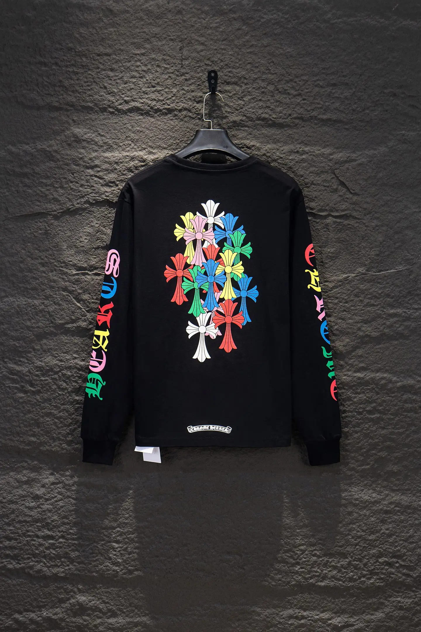 Logo-Print Cotton Long-Sleeve T-Shirt D14924277 — view 2