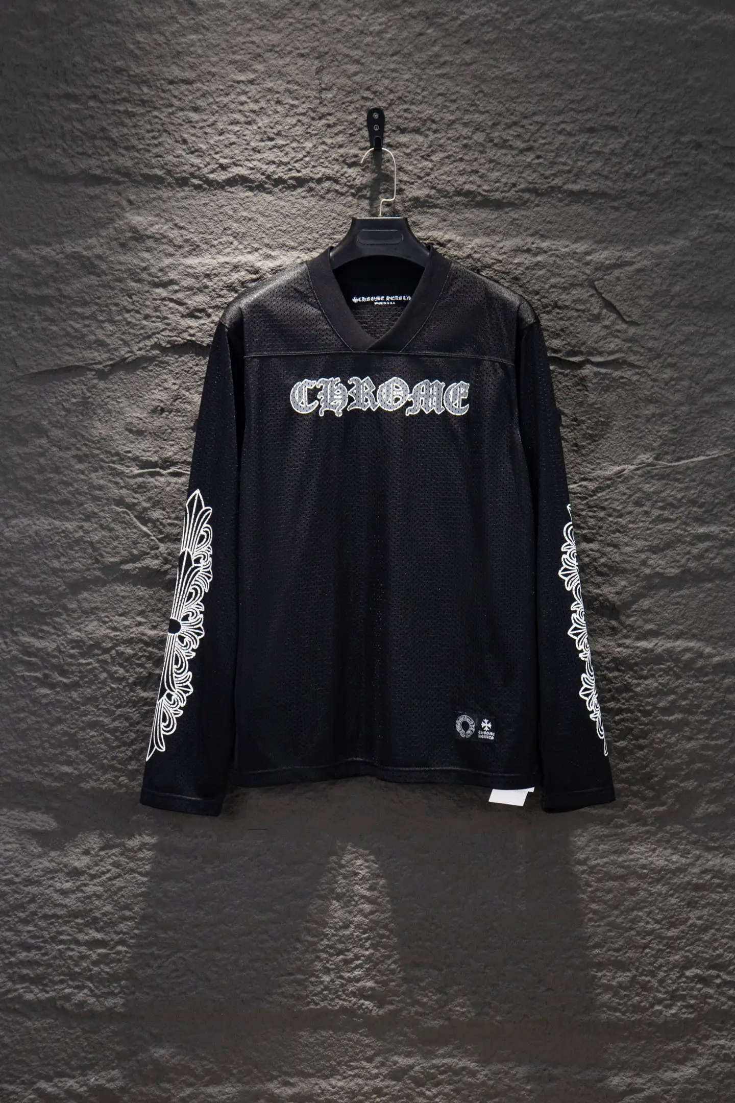 Logo-Print Mesh Long-Sleeve T-Shirt D14524266