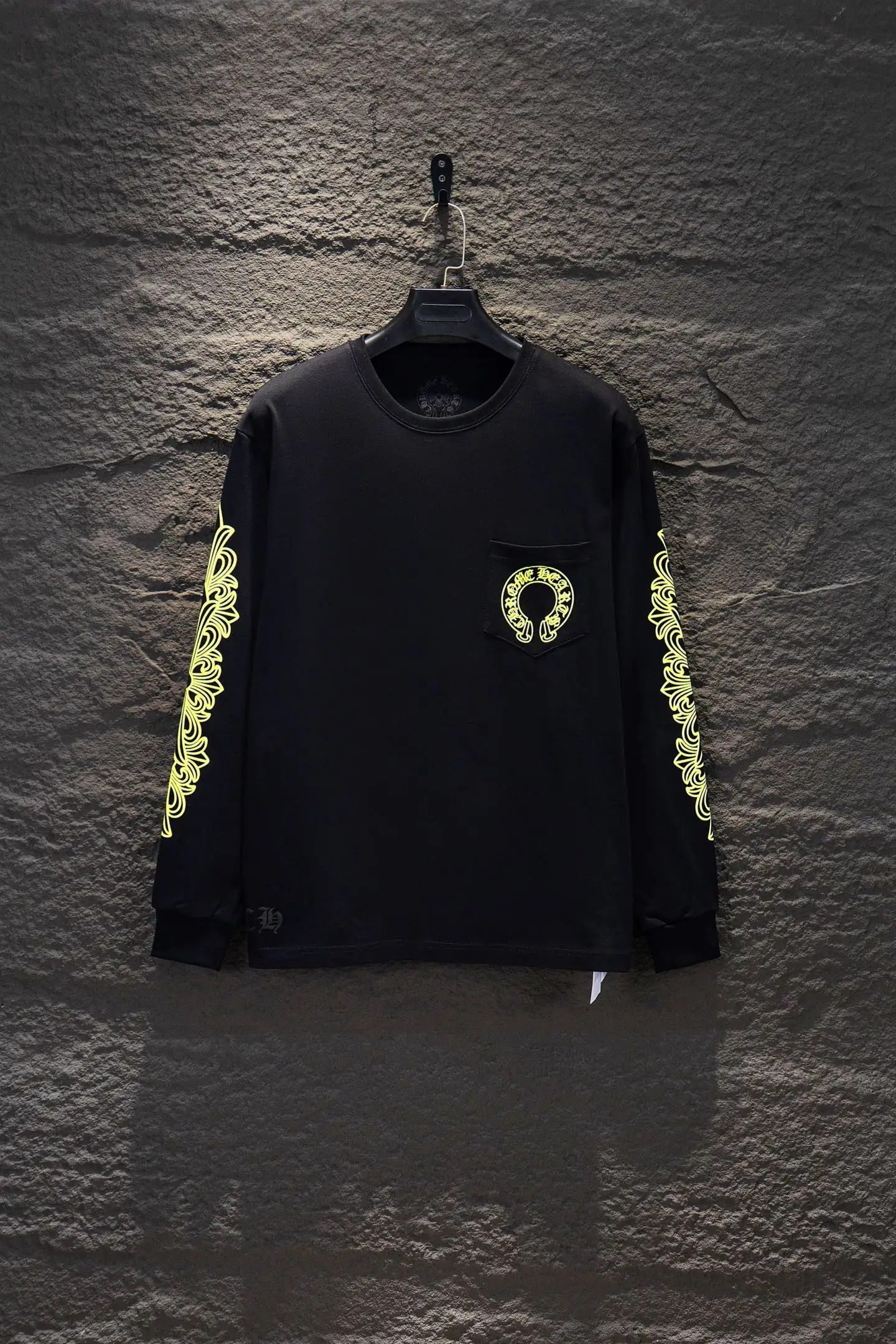 Horseshoe Logo Oversized Long-Sleeve T-Shirt D14924272