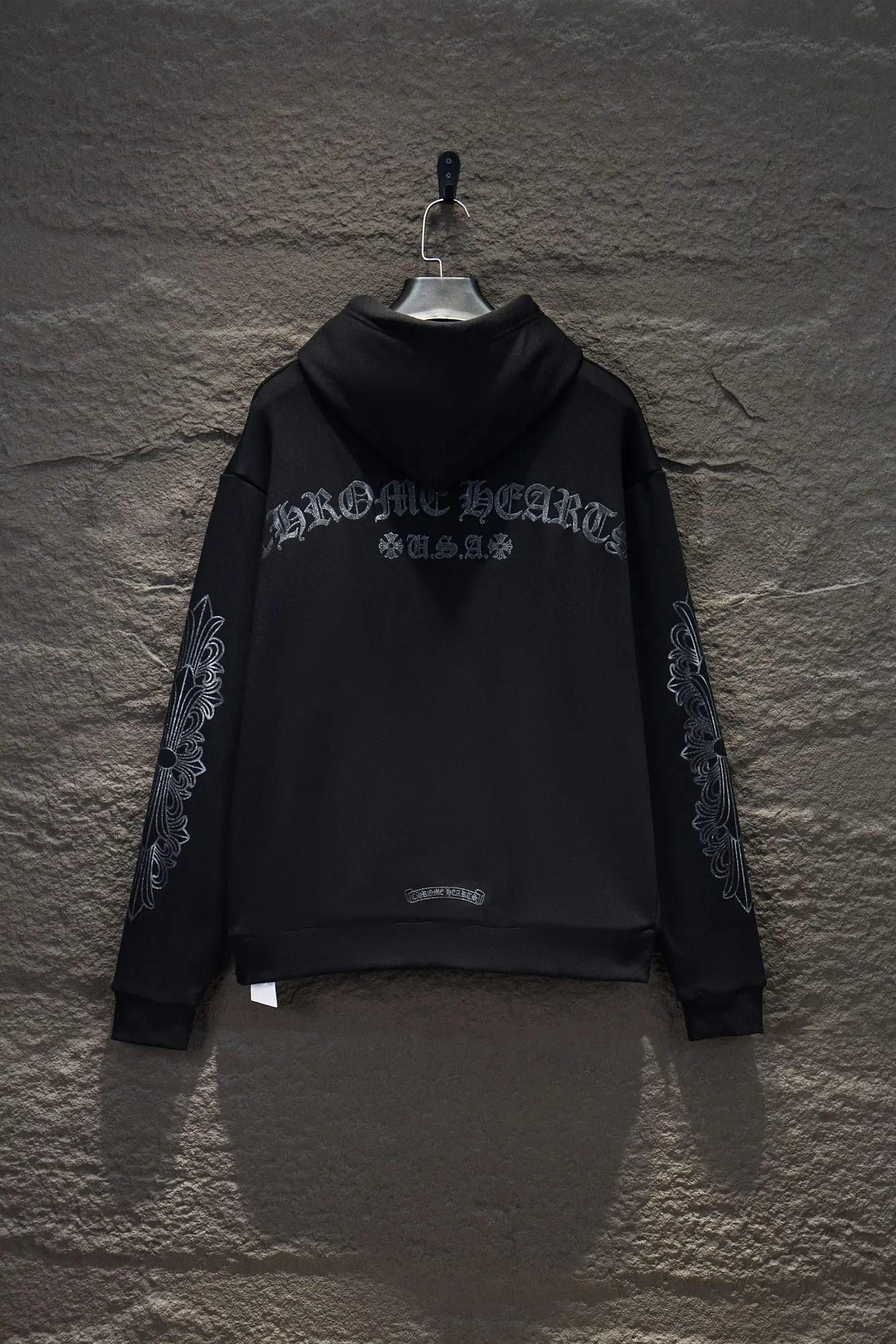 Logo-Print Oversized Cotton-Fleece Hoodie D20524200 — view 2