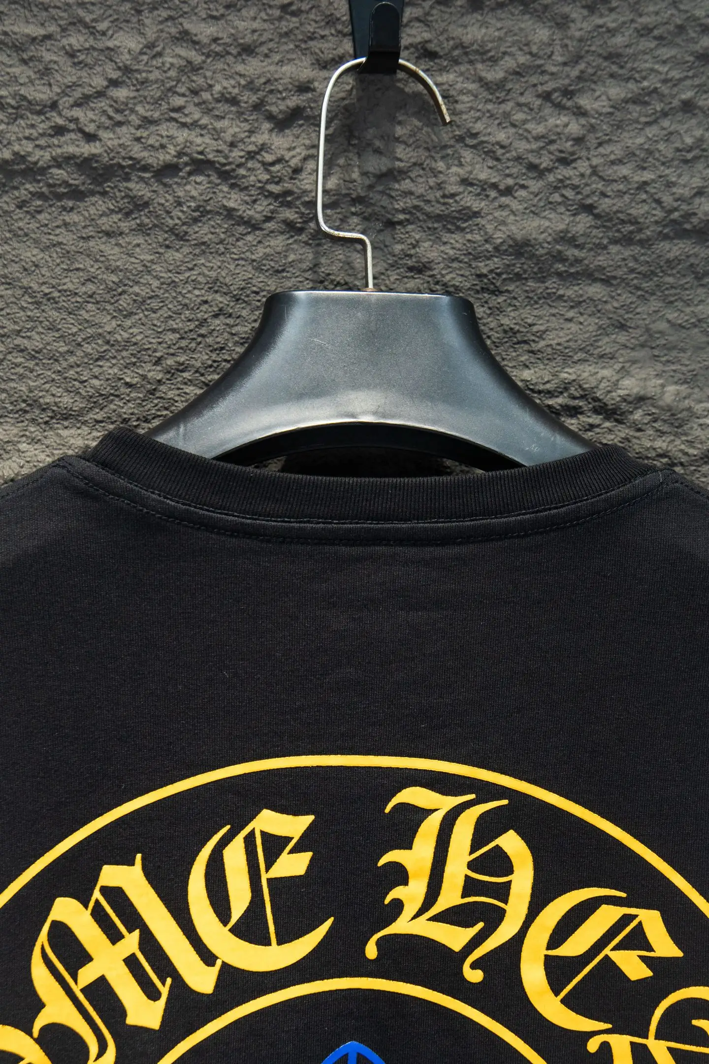 Oversized Logo-Print Cotton Long-Sleeve T-Shirt D14924207 — view 9