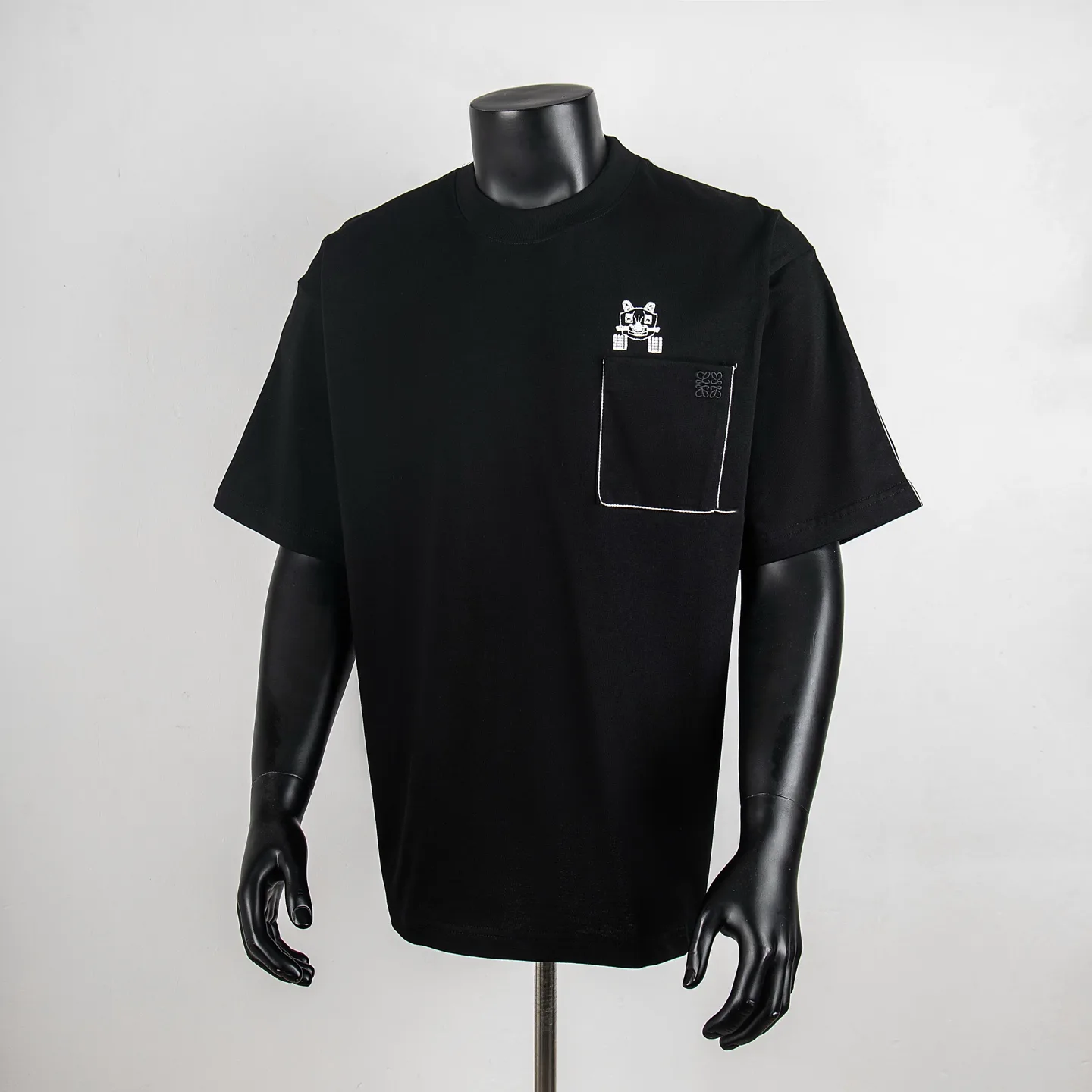 Embroidered Pocket Cotton T-Shirt D11912733
