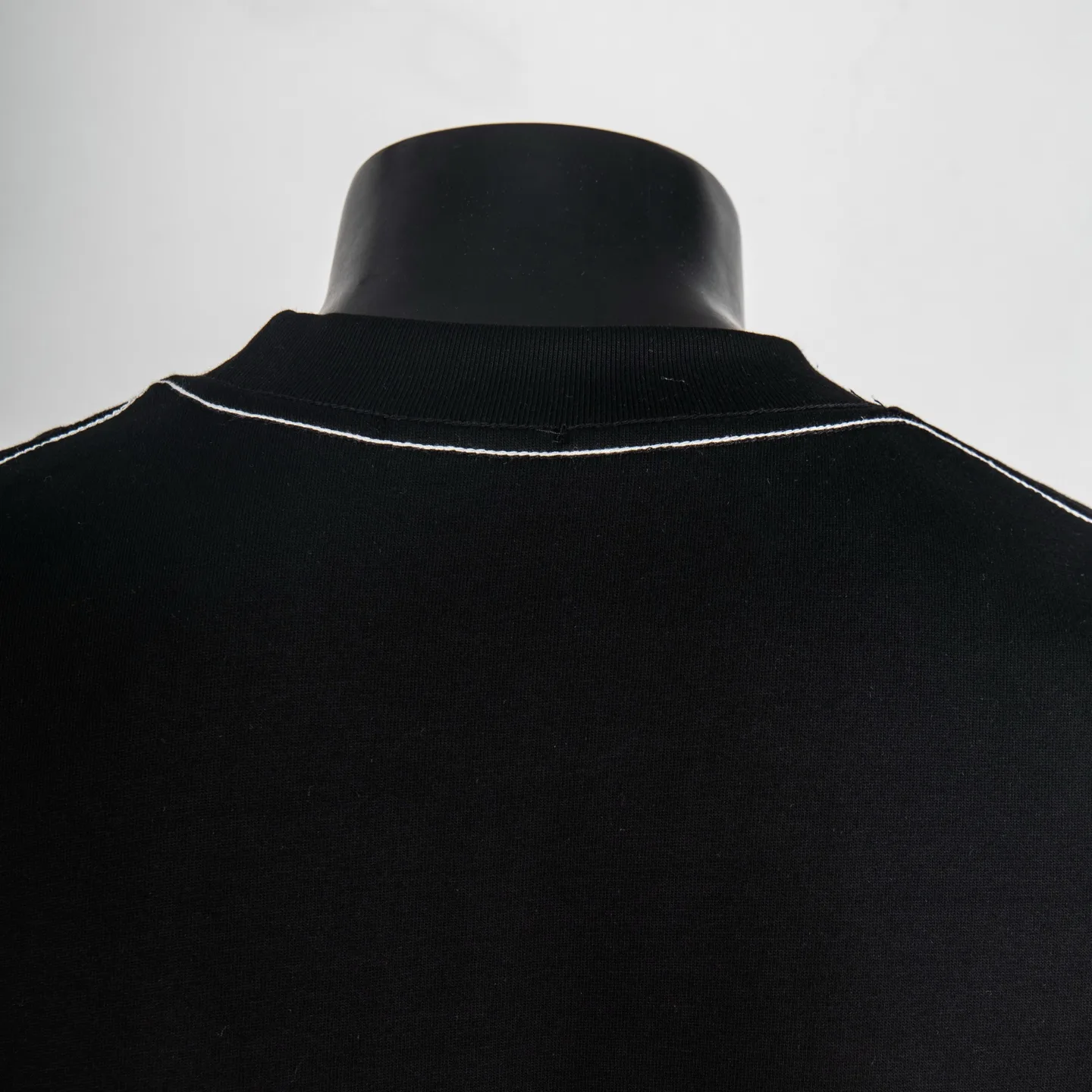 Embroidered Pocket Cotton T-Shirt D11912733 — view 4