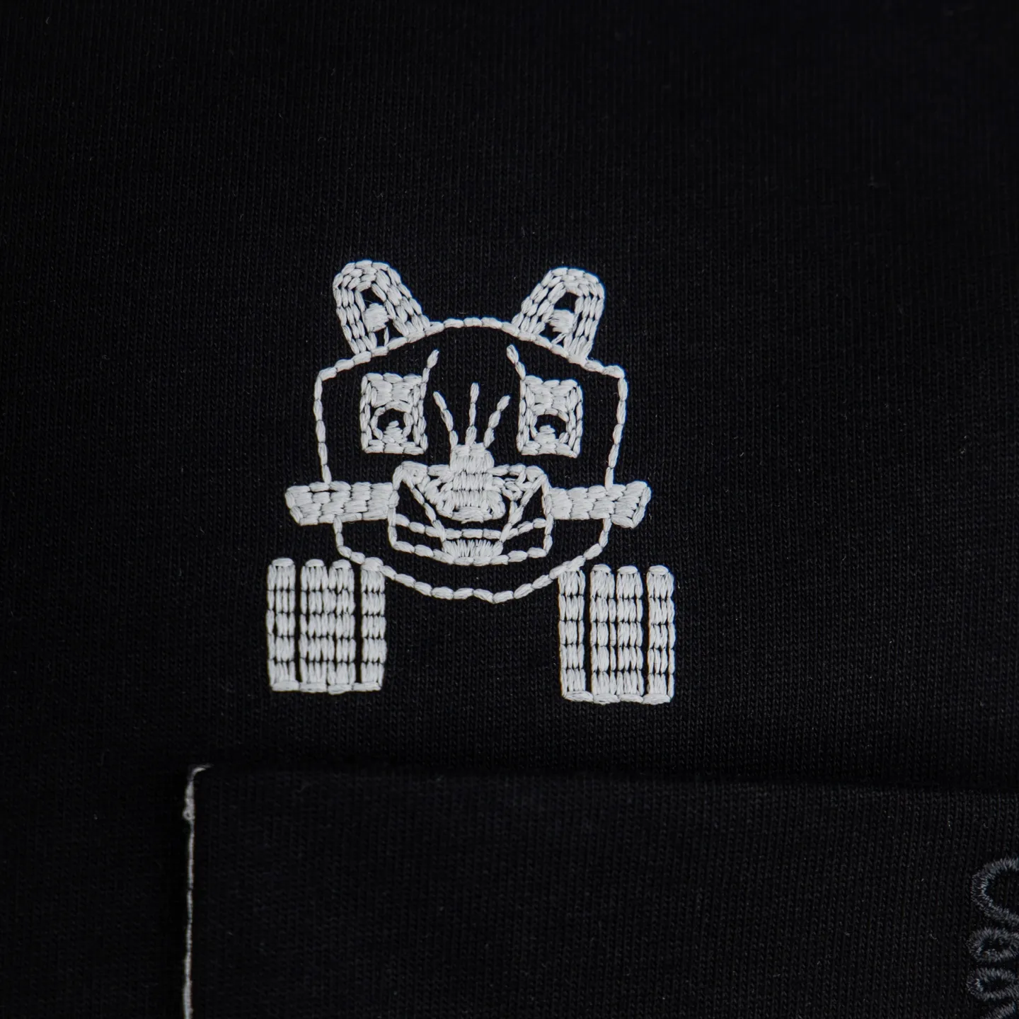 Embroidered Pocket Cotton T-Shirt D11912733 — view 6