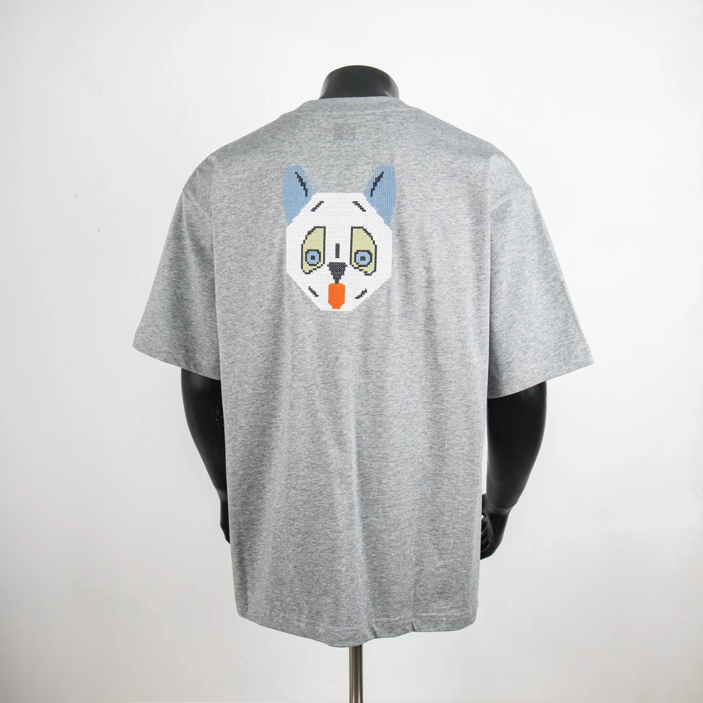 Louis Wain Cat Embroidery Cotton T-Shirt D11912728 — view 2