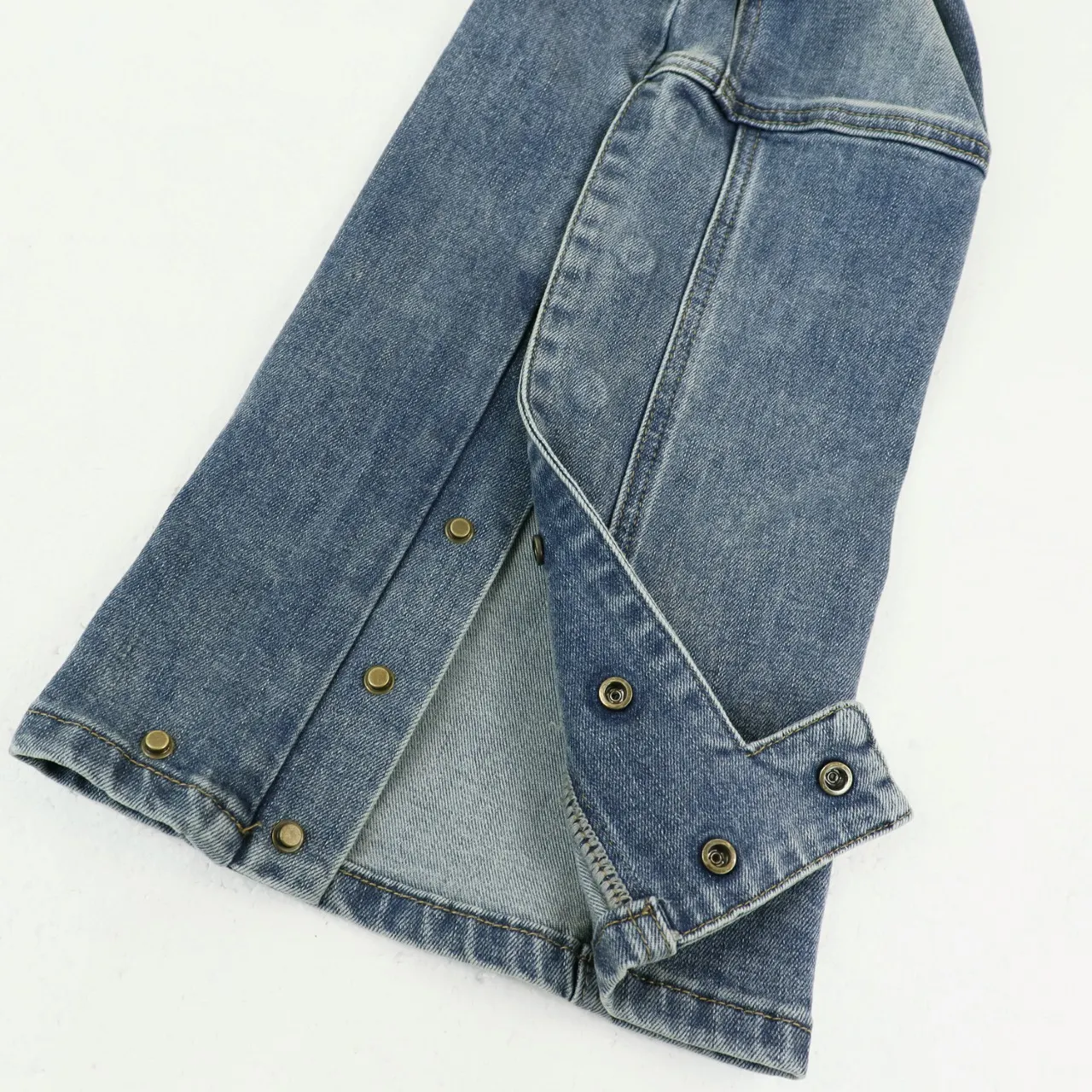 Purple Brand Distressed Straight-Leg Jeans D13812258 — view 4
