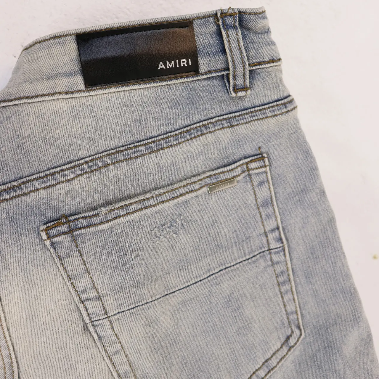 Distressed Slim-Fit Stretch Denim Jeans D12812217 — view 6
