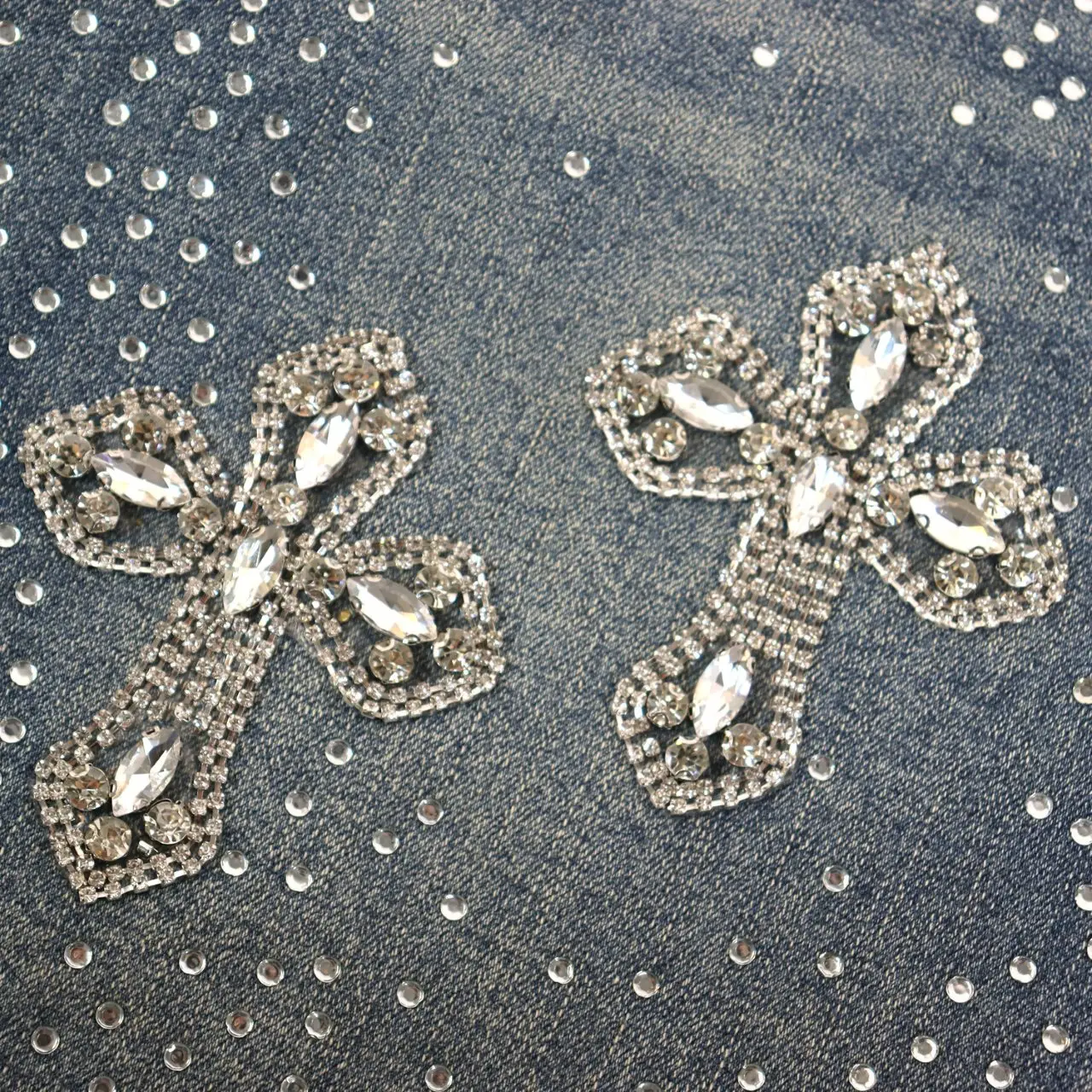 Crystal-Embellished Distressed Denim Shorts D13512176 — view 4