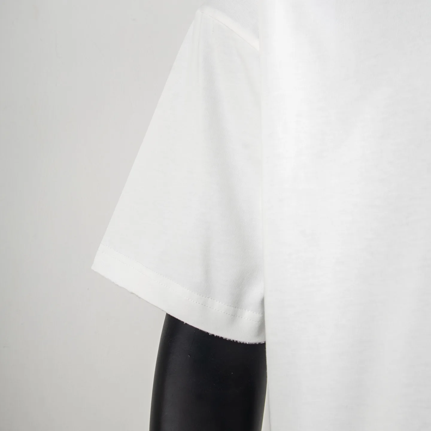 Dior 47 Embroidered Cotton T-Shirt D12512719 — view 6