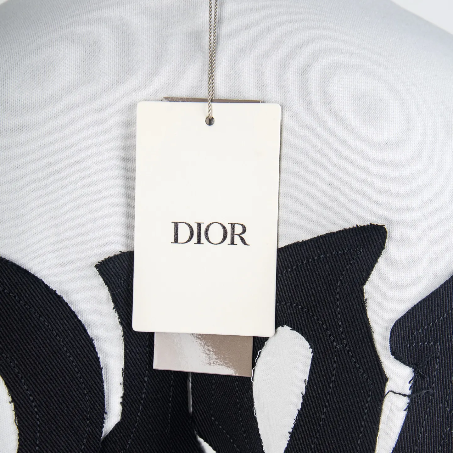 Logo Patch Distressed Cotton T-Shirt D12512717 — view 7