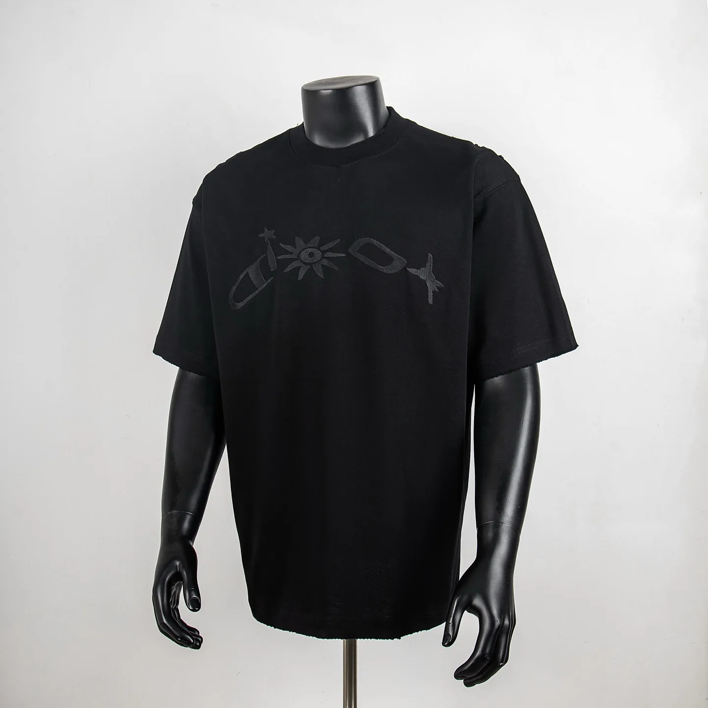 Distressed Logo Embroidered Cotton T-Shirt D11912712