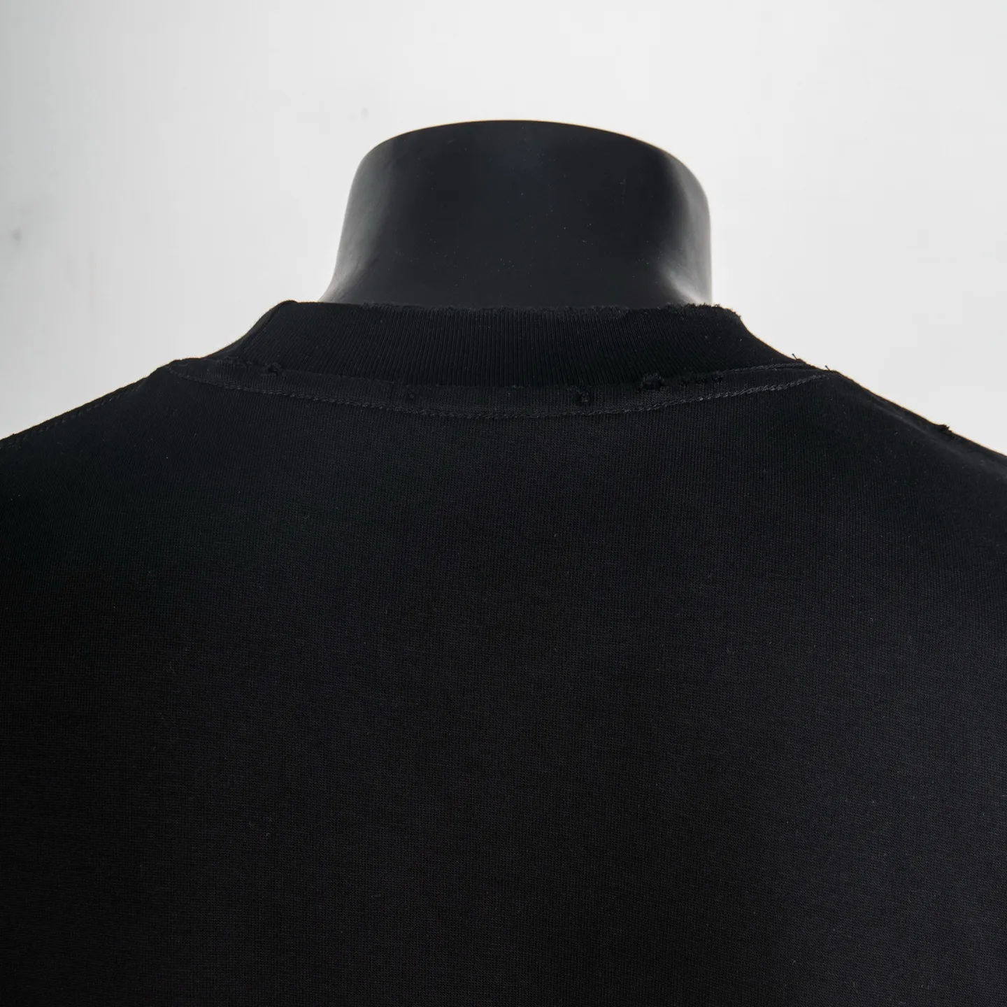 Distressed Logo Embroidered Cotton T-Shirt D11912712 — view 4