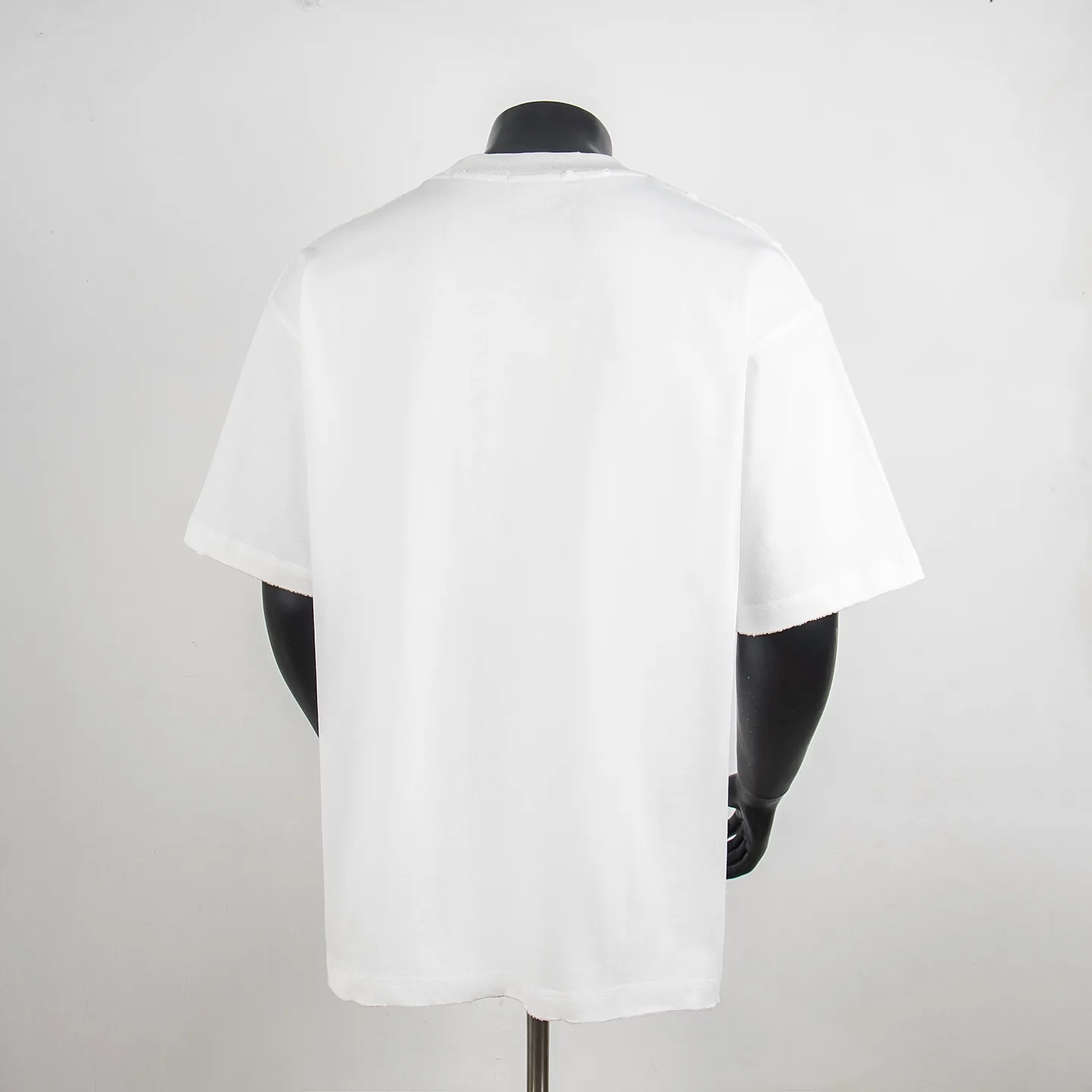 Distressed Logo Embroidery Cotton T-Shirt D11912713 — view 2