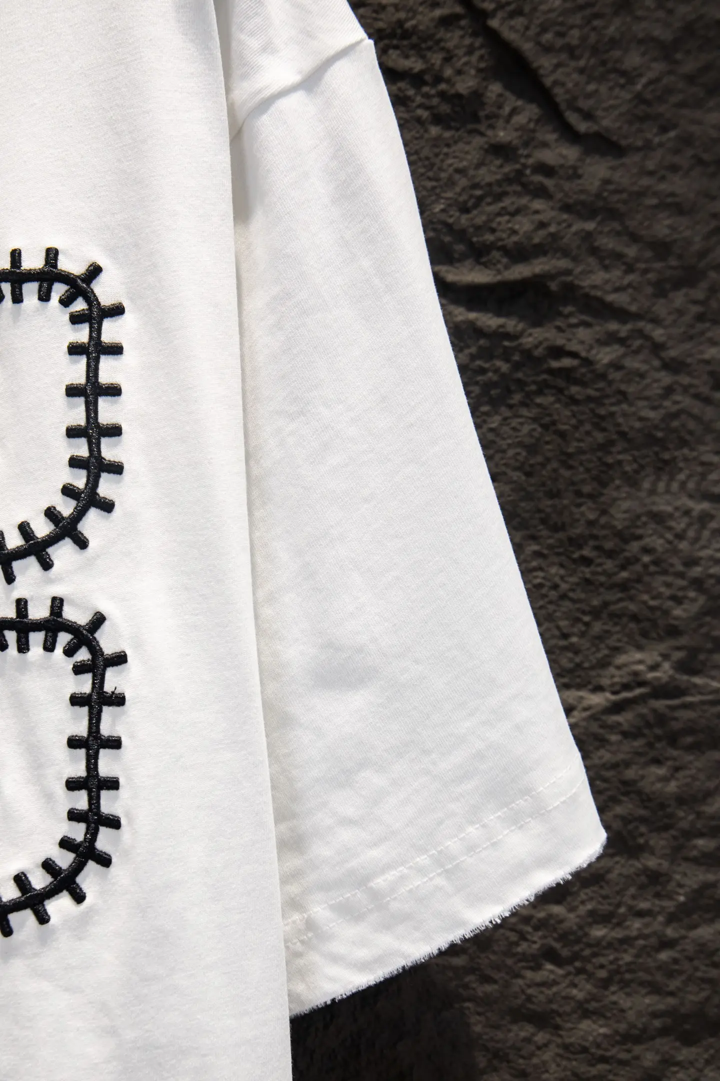 Embroidered Distressed Oversized T-Shirt D12915471 — view 5
