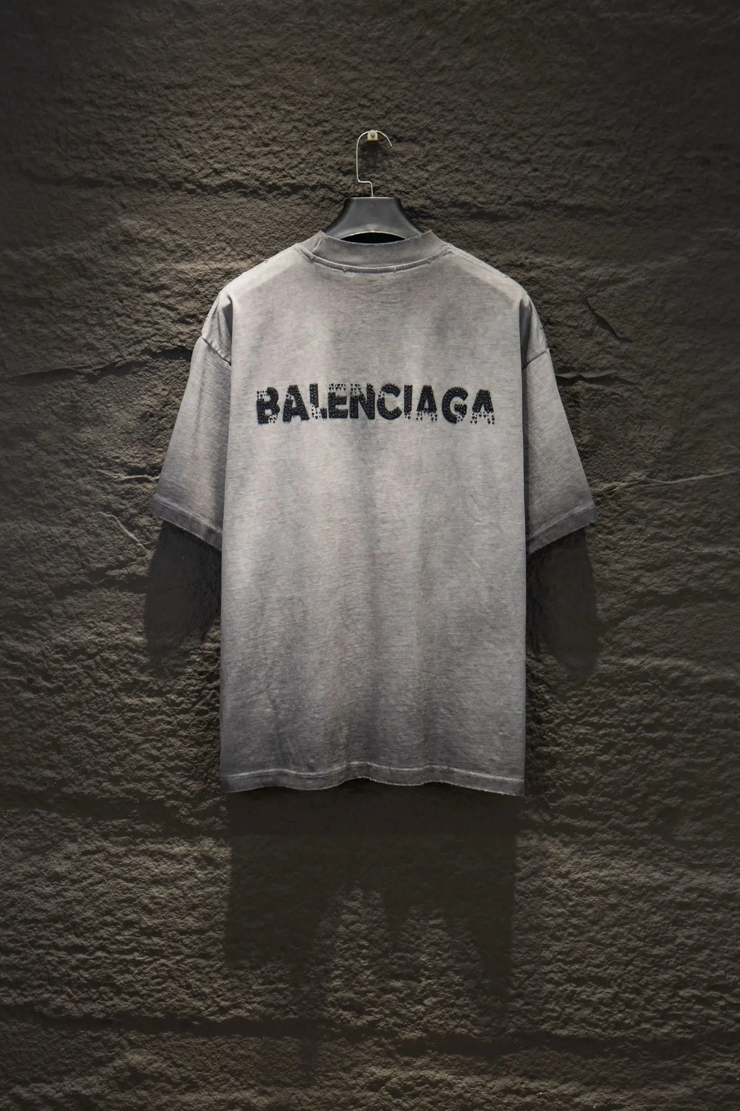 Oversized Distressed Rhinestone Logo T-Shirt D12515397 — view 2
