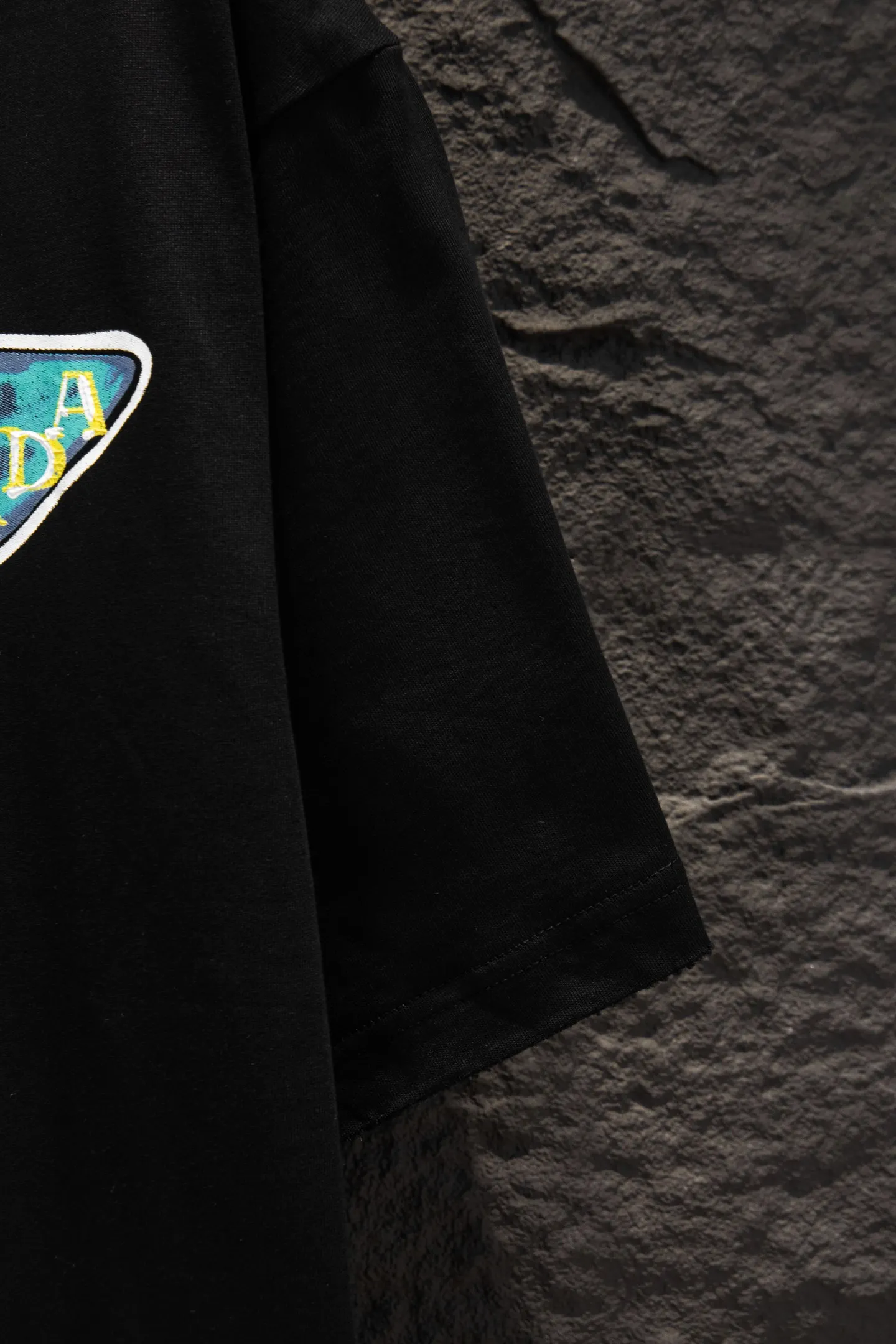 Graffiti Logo Oversized Cotton T-Shirt D12515480 — view 6