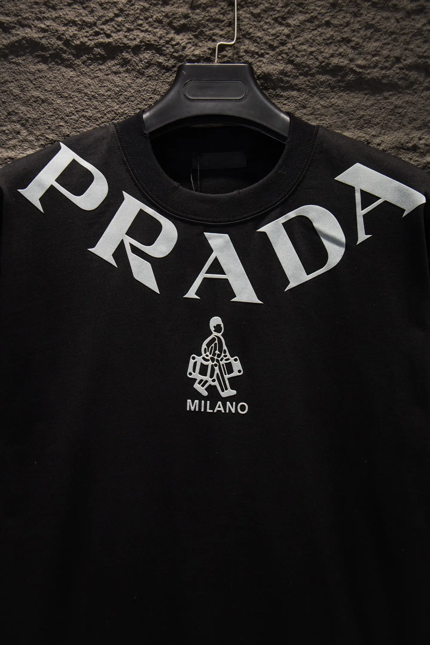 Logo-Print Distressed Cotton T-Shirt D12515478 — view 3