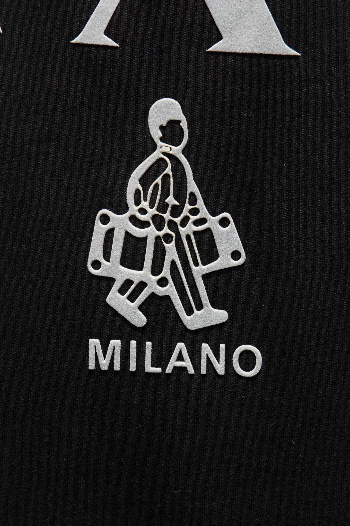 Logo-Print Distressed Cotton T-Shirt D12515478 — view 5