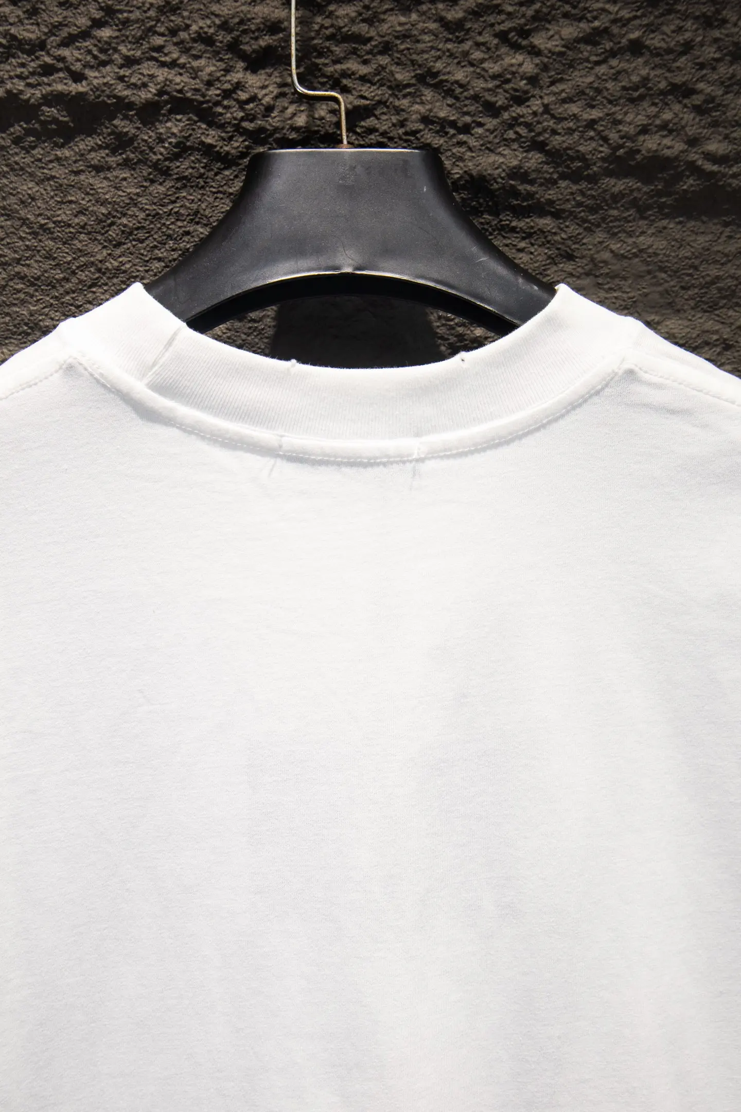 Logo-Print Flocked Cotton T-Shirt D12515477 — view 7