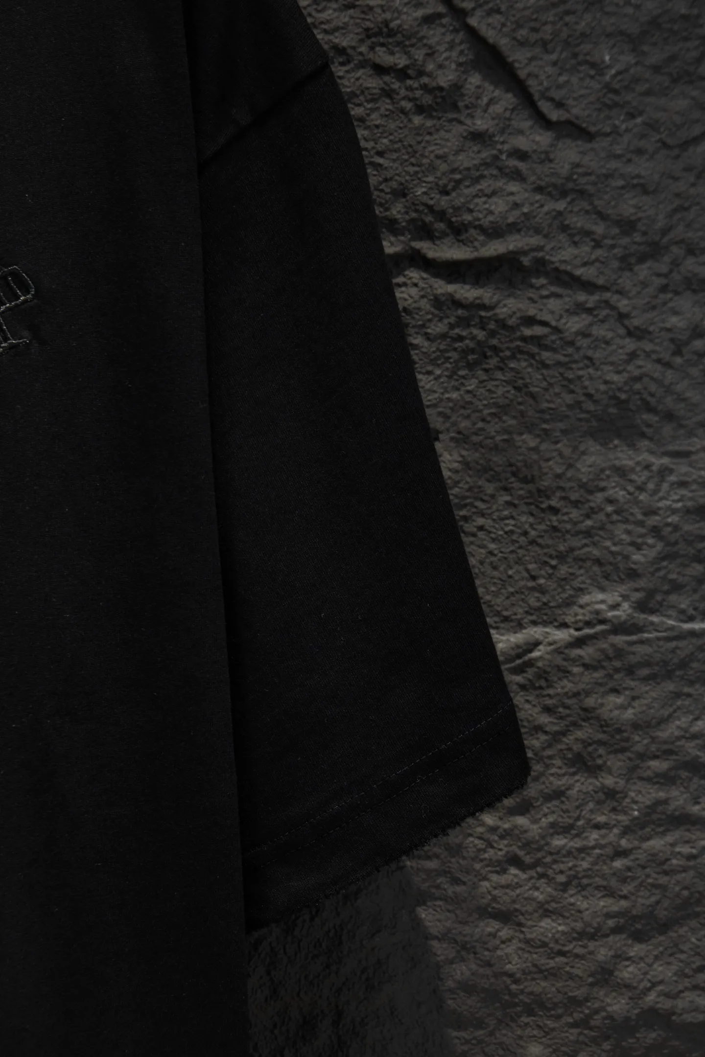 Distressed Embroidered Cotton T-Shirt D12515476 — view 7