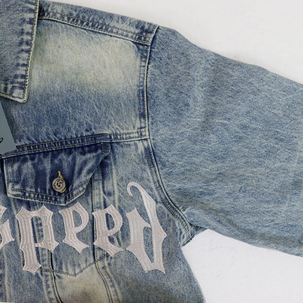 Embroidered Washed Denim Jacket D16812273 — view 4