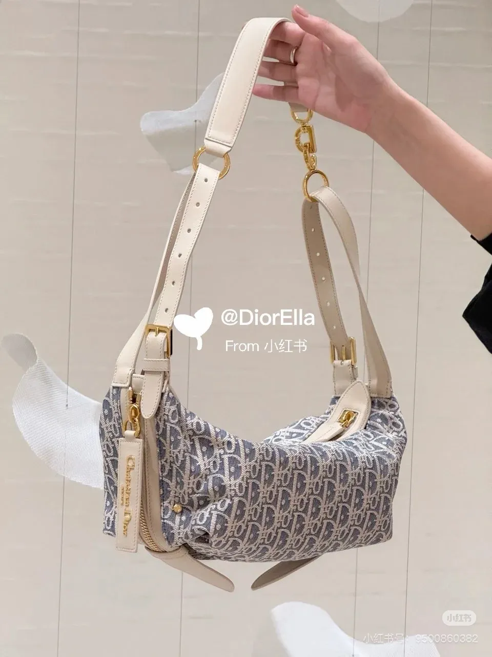 Dior Oblique Canvas Hobo Bag D38018258 — view 2
