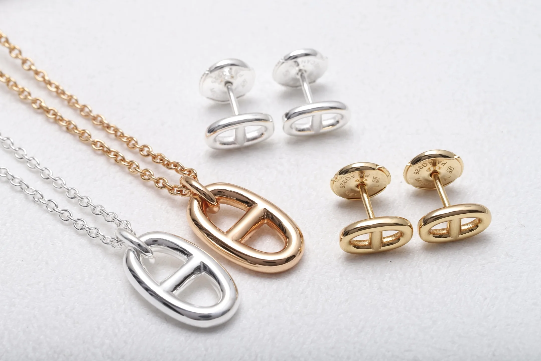 Reponse Stud Earrings D14018424 — view 3