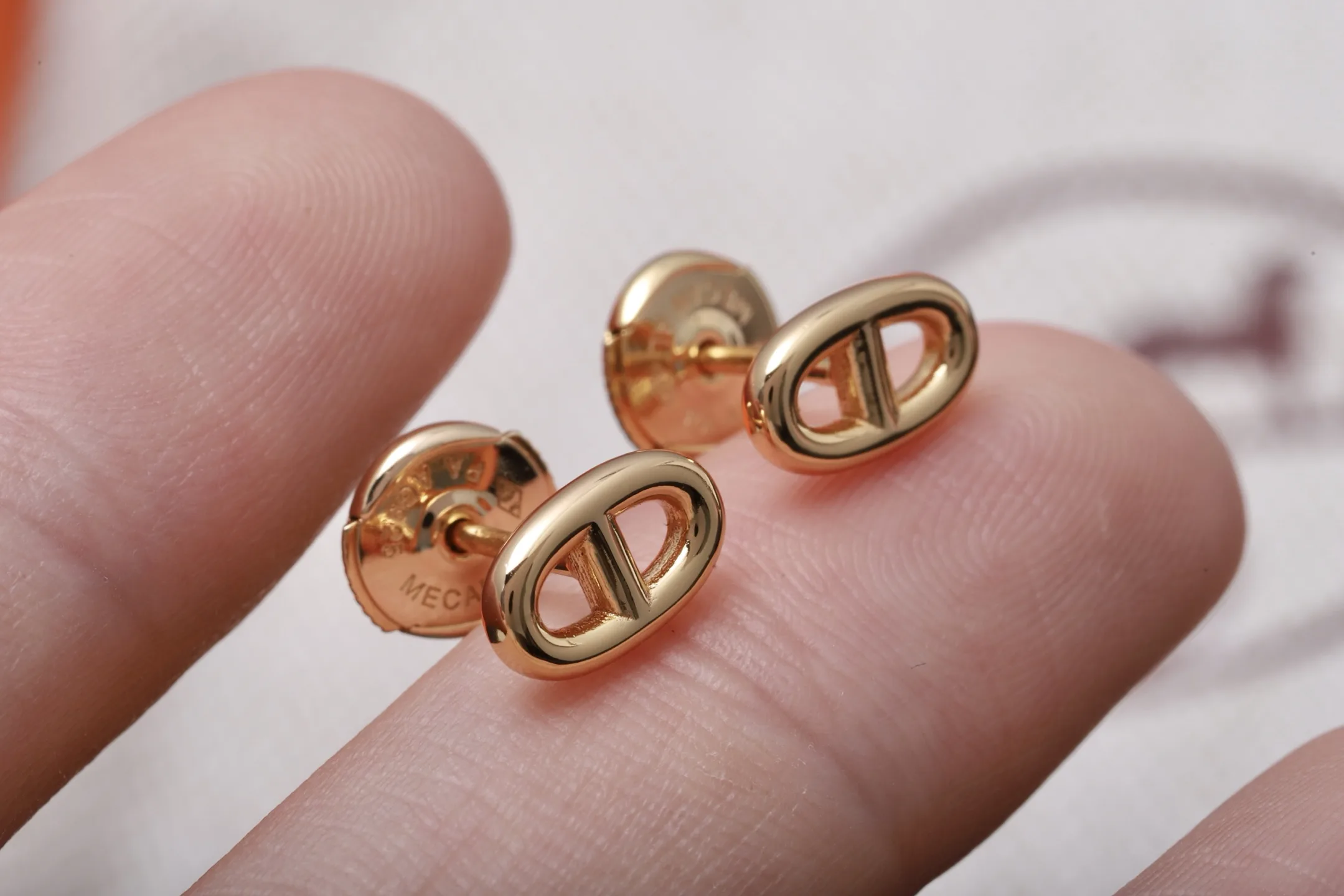 Reponse Stud Earrings D14018424 — view 6
