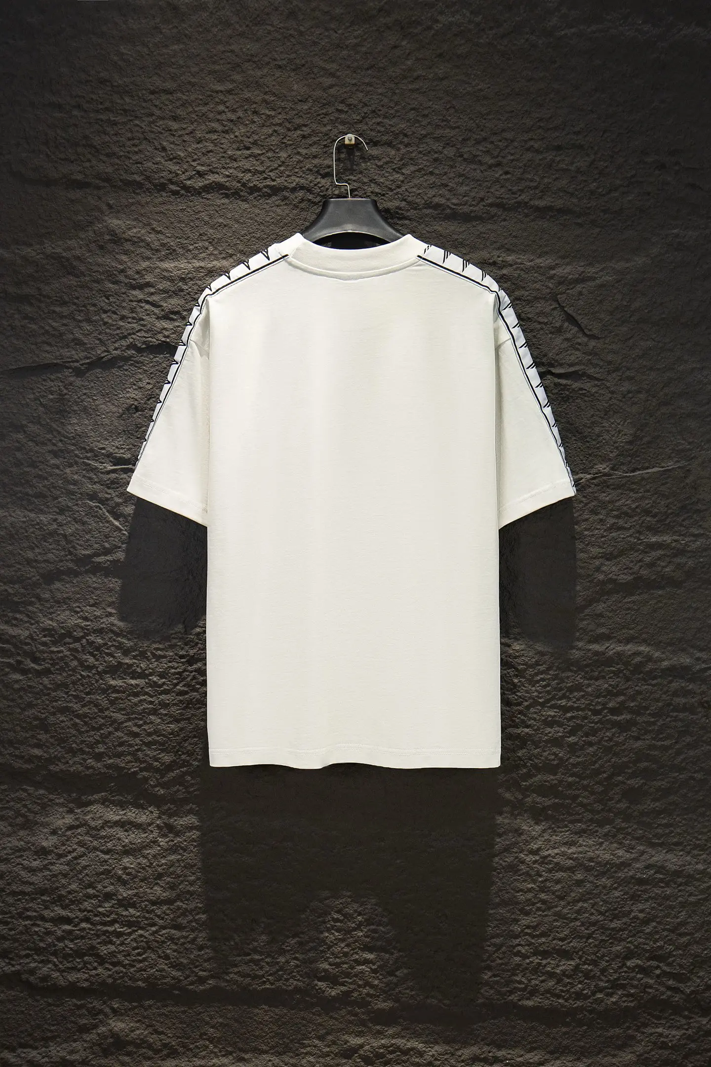Oversized Logo-Tape Cotton T-Shirt D10524257 — view 2