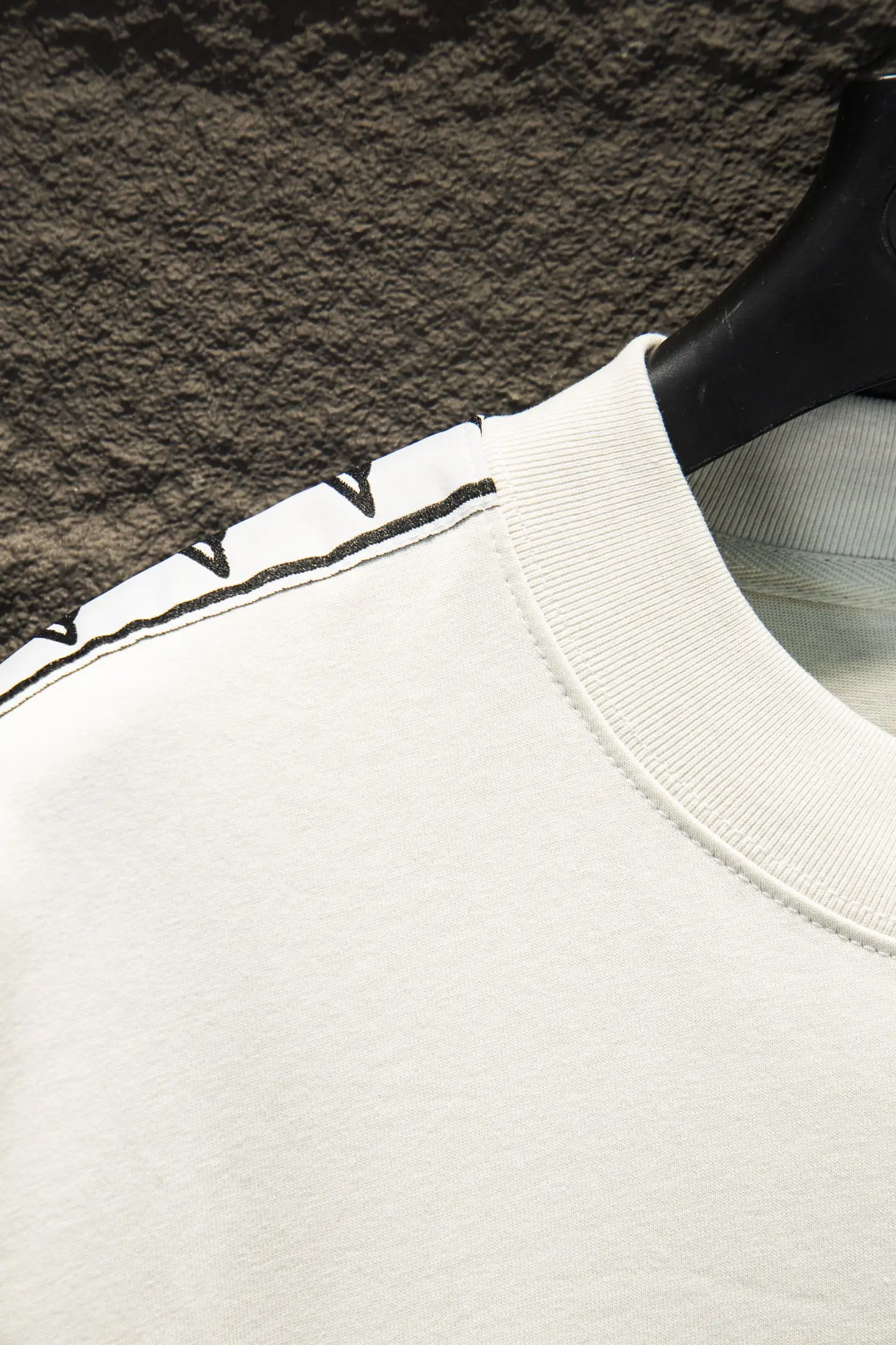 Oversized Logo-Tape Cotton T-Shirt D10524257 — view 4
